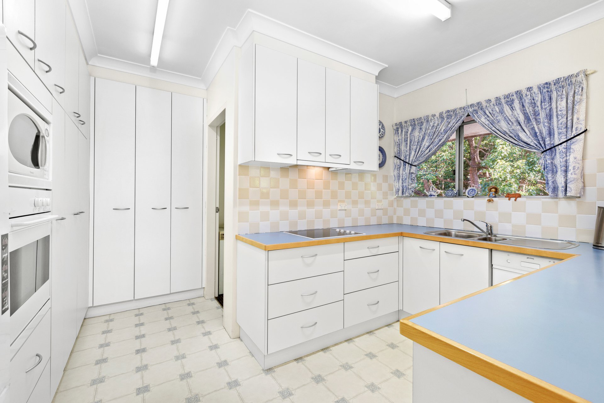 9/21 Ray Road, Epping Sold by Cassidy Real Estate - image 1