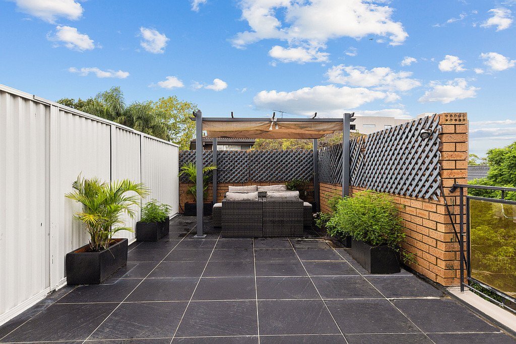 4/9 Cambridge Street, Gladesville Sold by Cassidy Real Estate - image 1
