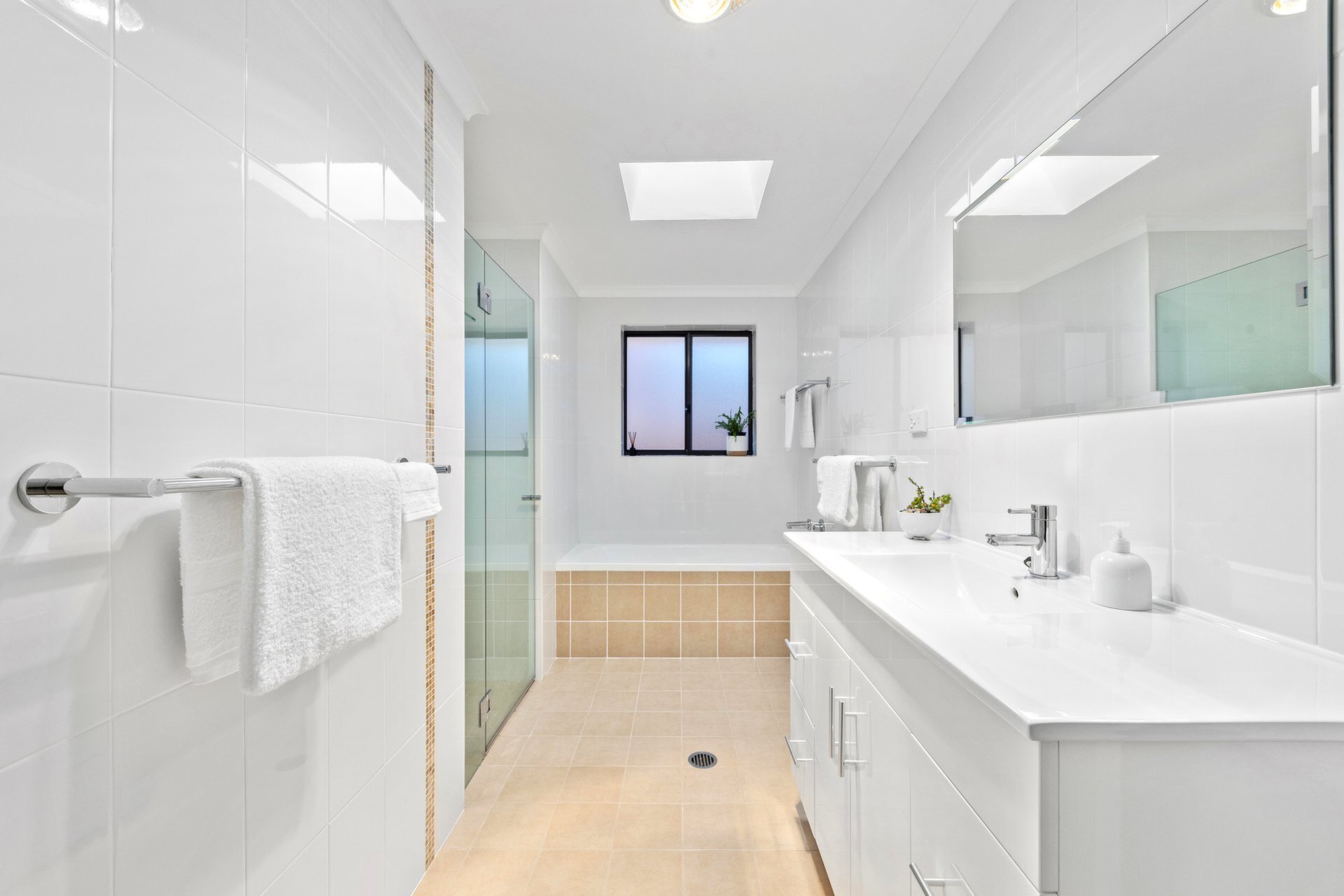 9 Woodbine Crescent, Ryde Sold by Cassidy Real Estate - image 1