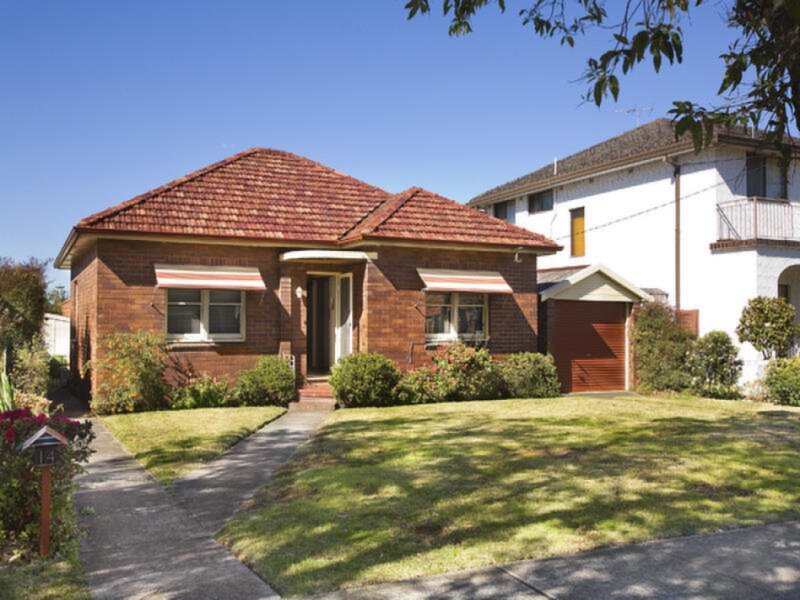14 Douglas Street, Putney Sold by Cassidy Real Estate - image 1