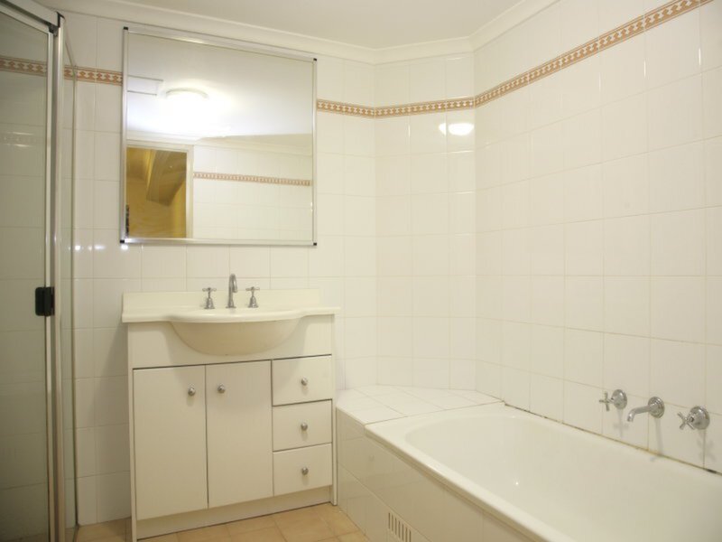 10/52 Oxford Street, Epping Sold by Cassidy Real Estate - image 1