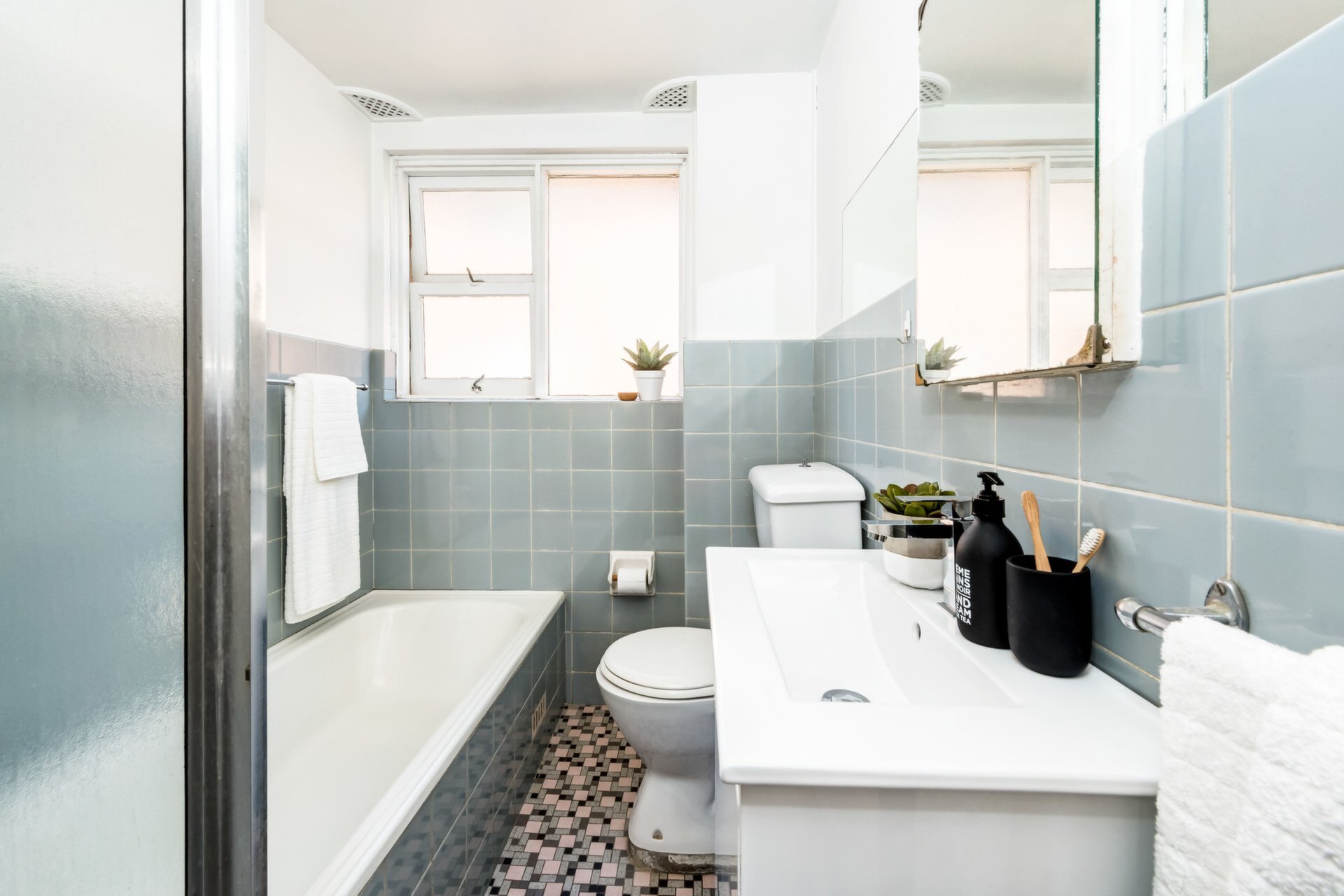 5/10 Coulter Street, Gladesville Sold by Cassidy Real Estate - image 1