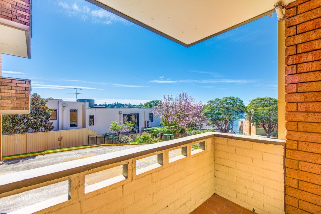 7/37 Walton Crescent, Abbotsford Sold by Cassidy Real Estate - image 1