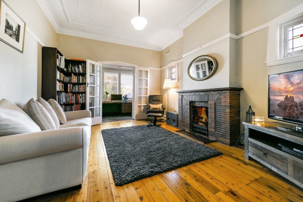 174 Morrison Road, Putney Sold by Cassidy Real Estate - image 1