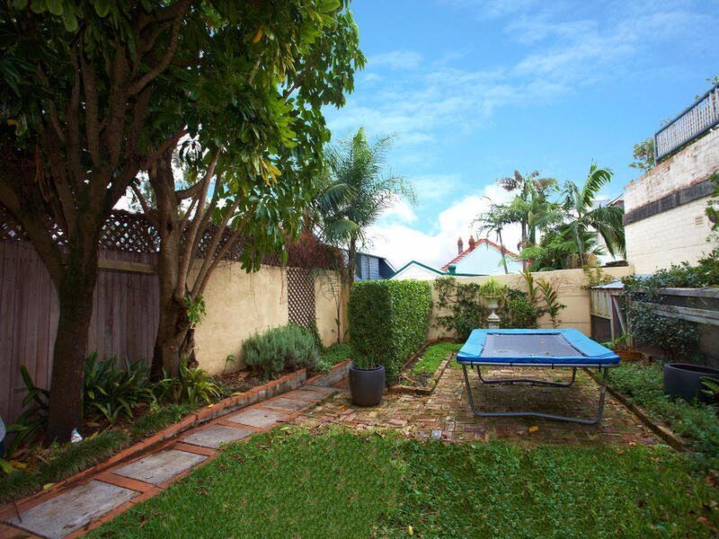 352 Annandale Street, Annandale Sold by Cassidy Real Estate - image 1