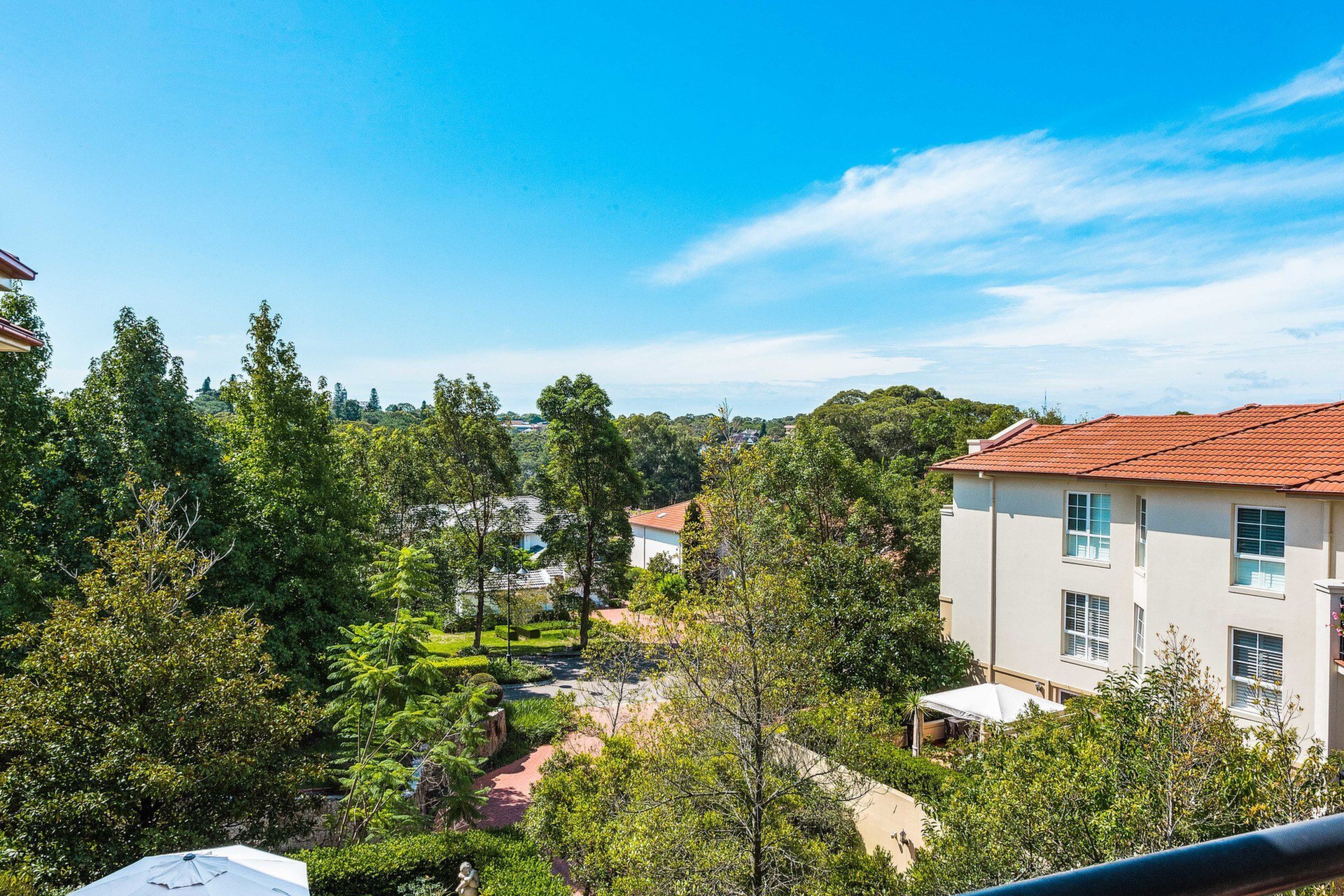 10/4 Mortimer Lewis Drive, Huntleys Cove Sold by Cassidy Real Estate - image 1