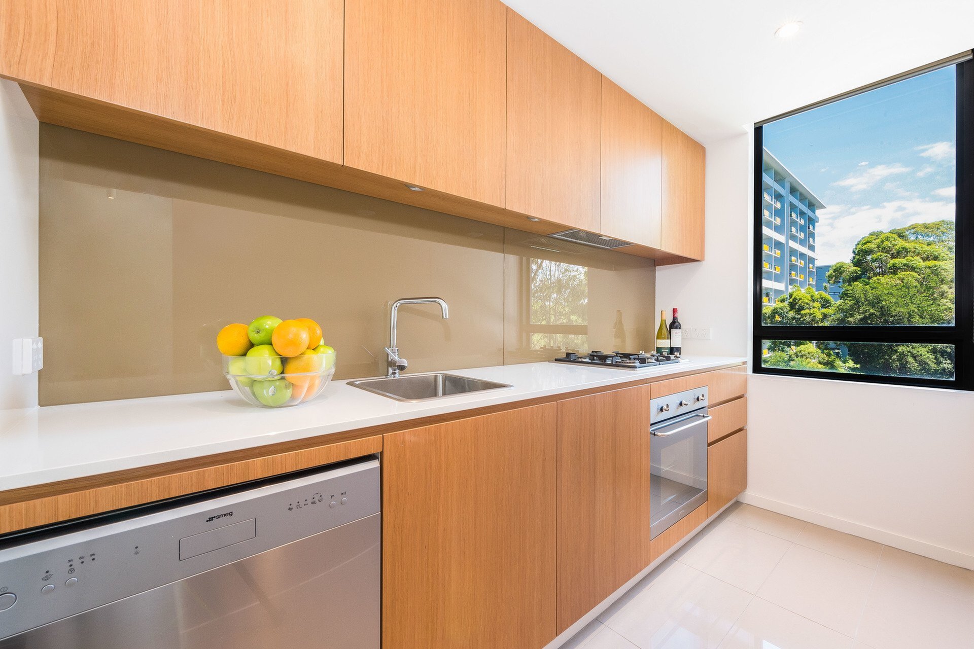 211/2 Saunders Close, Macquarie Park Sold by Cassidy Real Estate - image 1