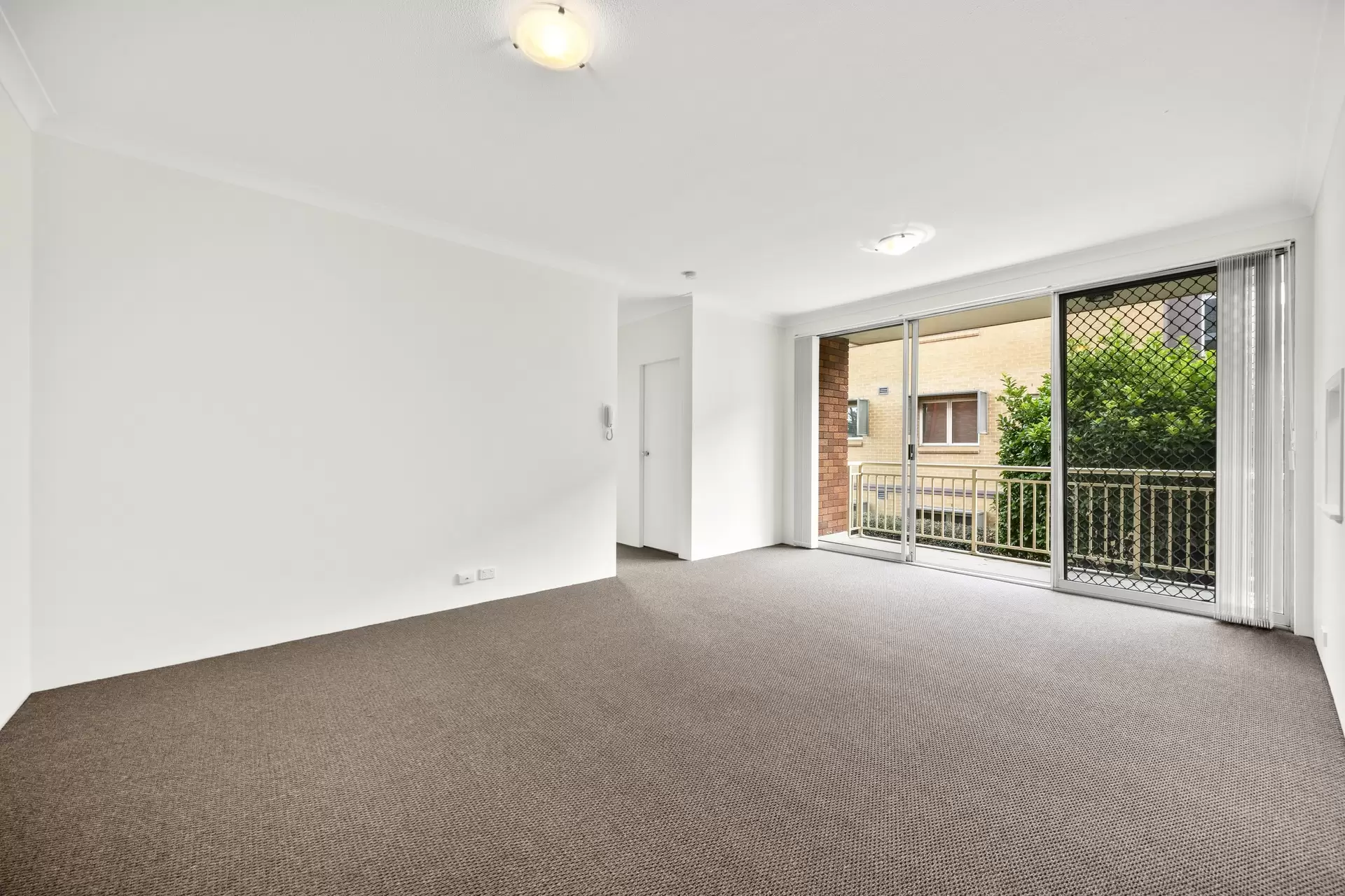 6/547 Victoria Road, Ryde Leased by Cassidy Real Estate - image 1