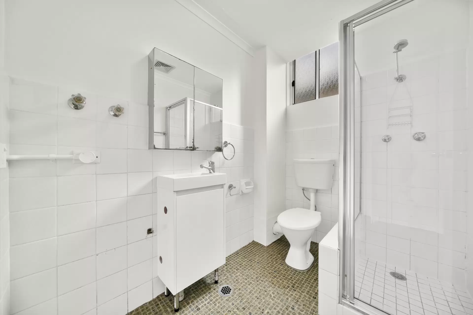 6/547 Victoria Road, Ryde Leased by Cassidy Real Estate - image 1
