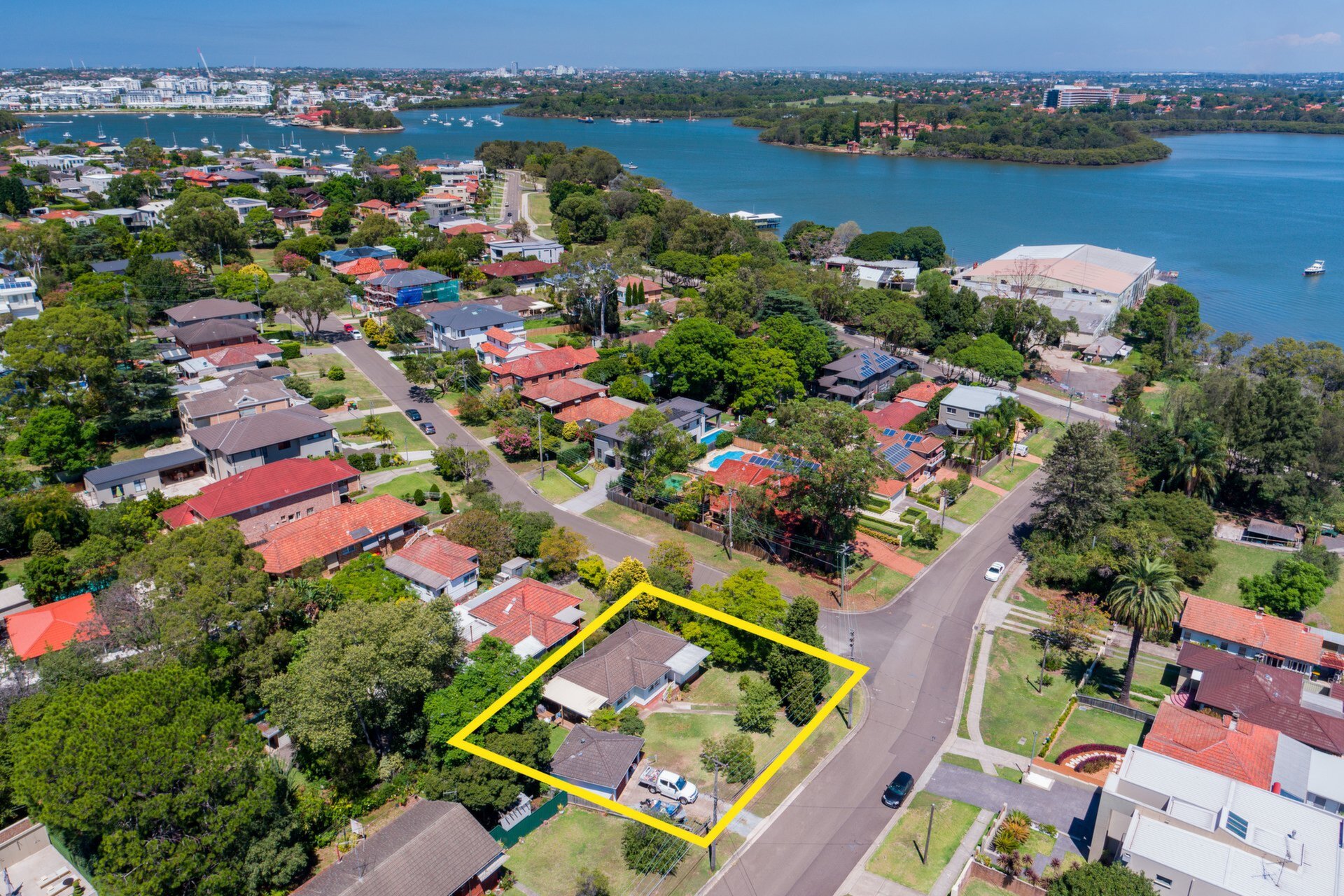 1 Watson Street, Putney Sold by Cassidy Real Estate - image 1