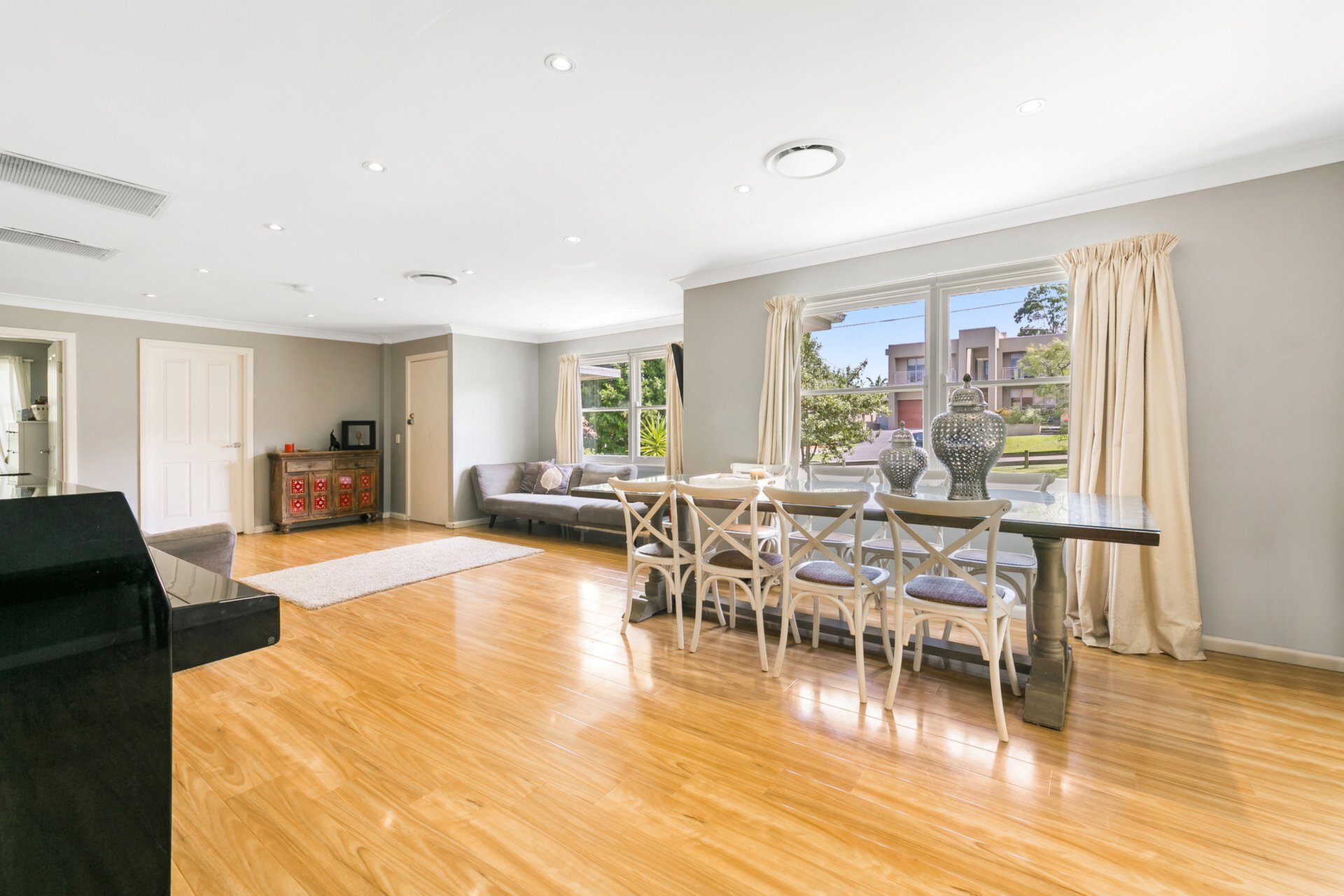 1 Watson Street, Putney Sold by Cassidy Real Estate - image 1