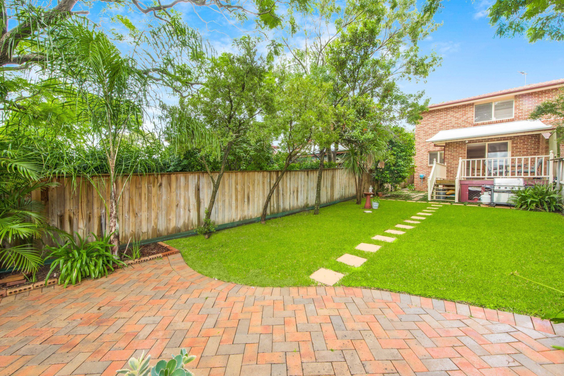 183 Morrison Road, Putney Sold by Cassidy Real Estate - image 1