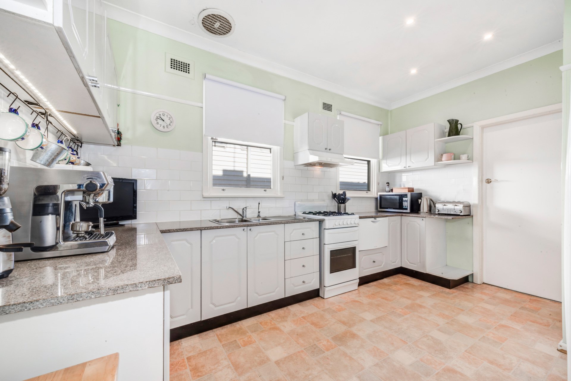 18 Sylvia Street, Rydalmere Sold by Cassidy Real Estate - image 1