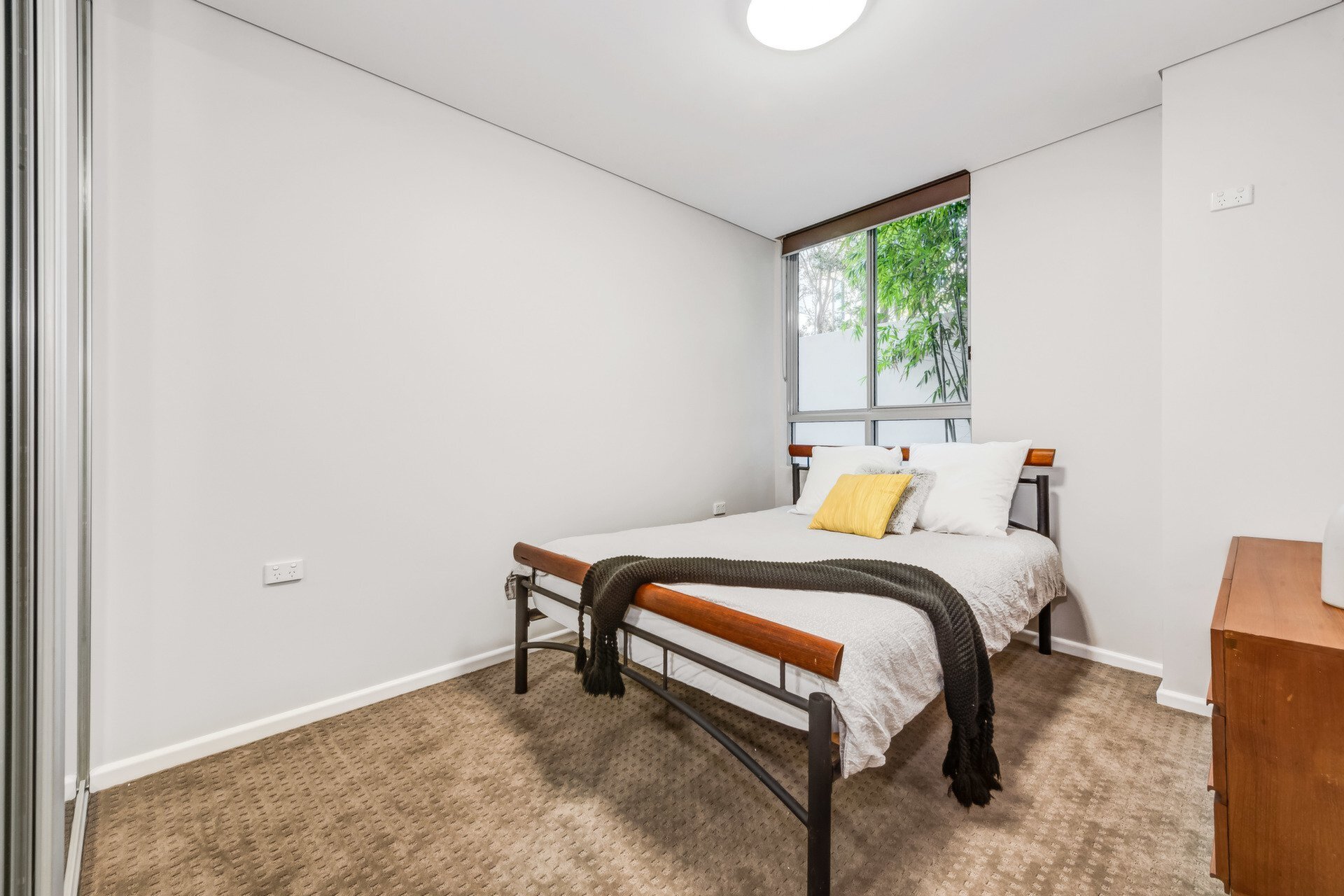 4/157 Victoria Road, Gladesville Sold by Cassidy Real Estate - image 1
