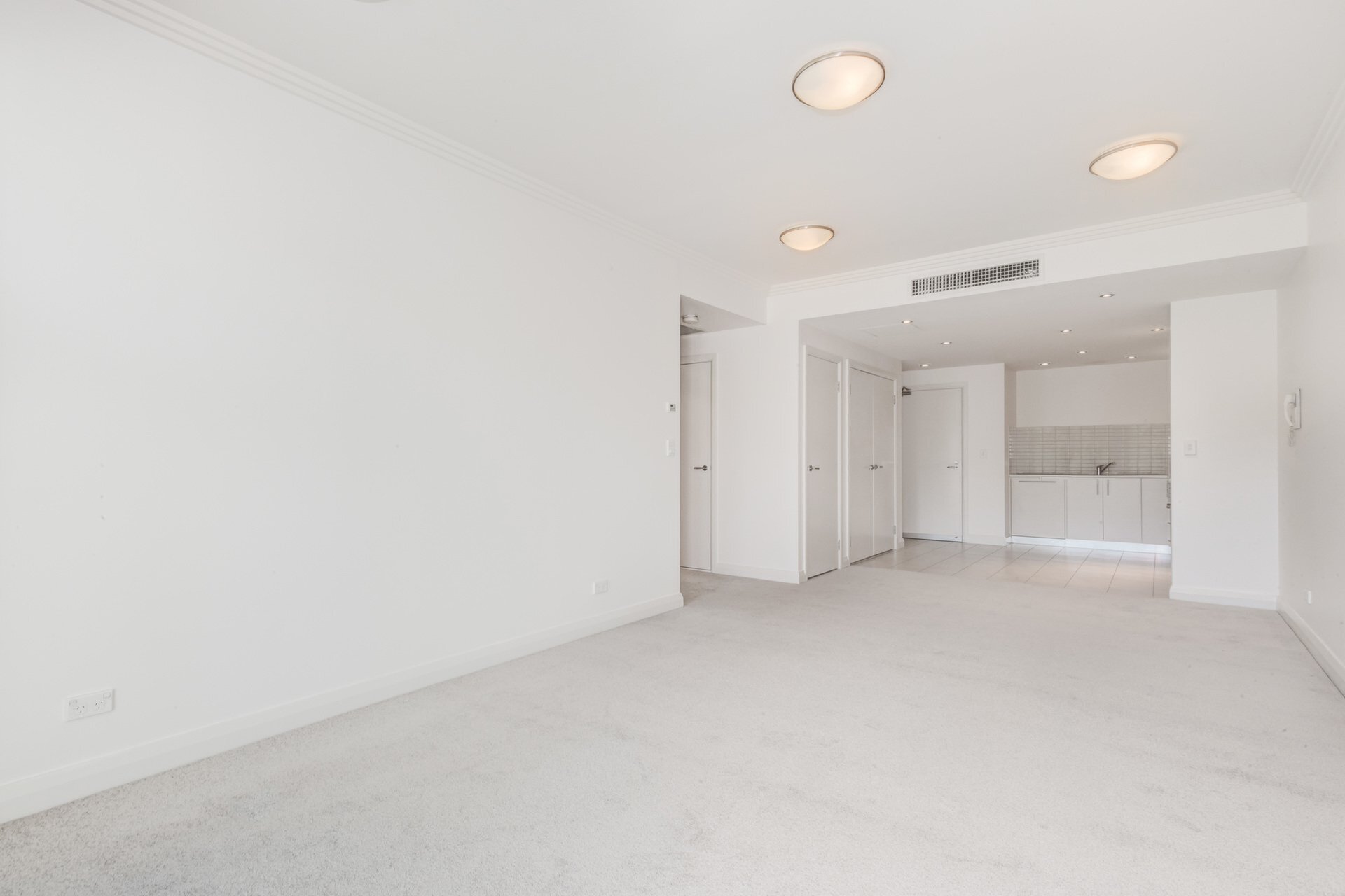 7/11 Bay Drive, Meadowbank Sold by Cassidy Real Estate - image 1