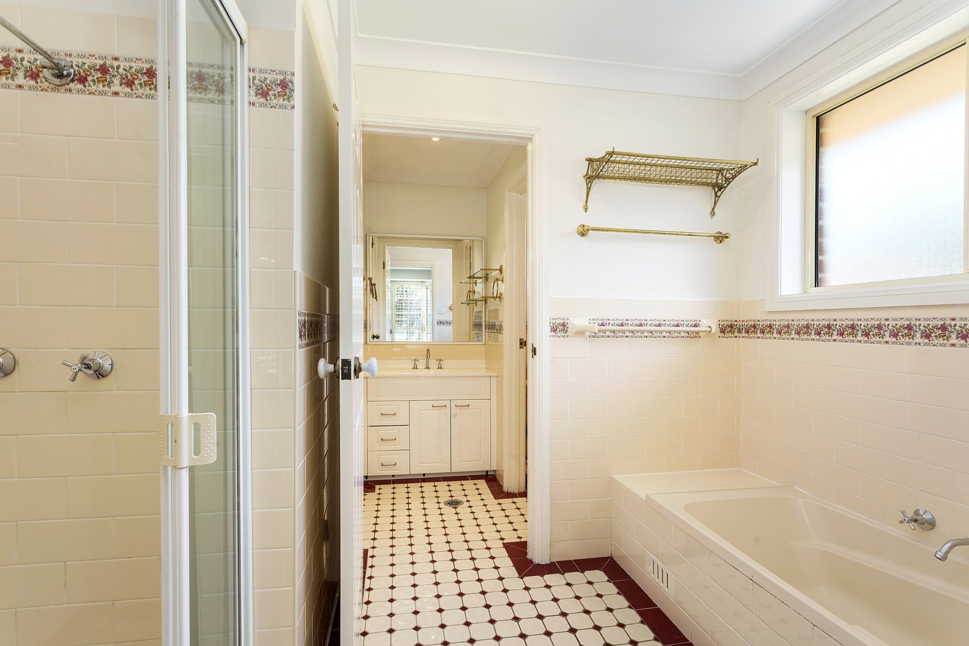 6A Wade Street, Putney Sold by Cassidy Real Estate - image 1