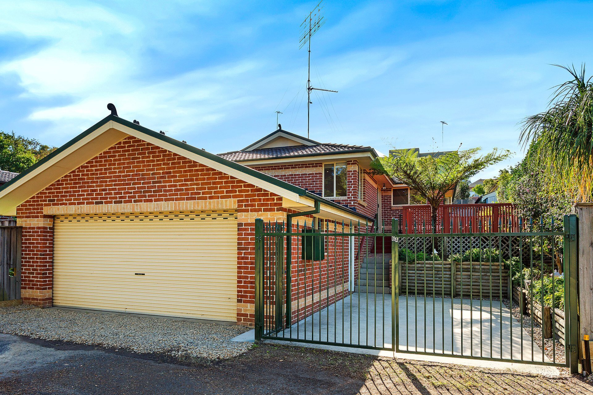 6A Wade Street, Putney Sold by Cassidy Real Estate - image 1