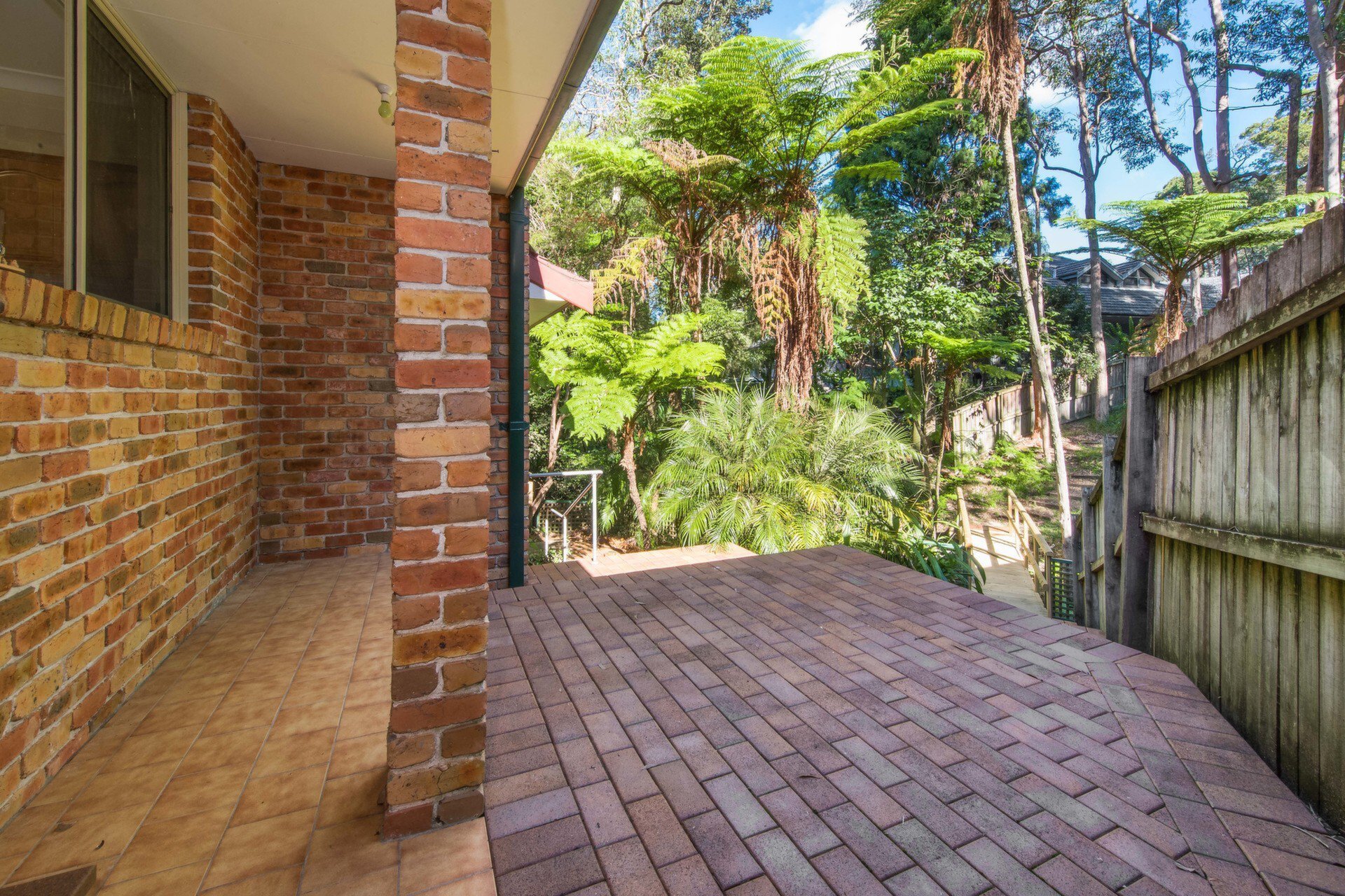 4/43 Hull Road, Beecroft Sold by Cassidy Real Estate - image 1
