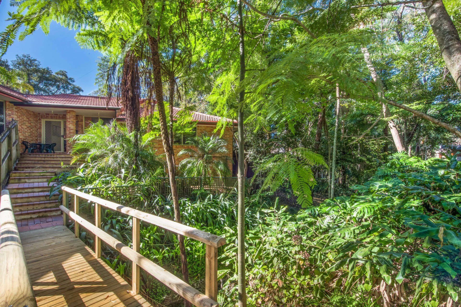 4/43 Hull Road, Beecroft Sold by Cassidy Real Estate - image 1
