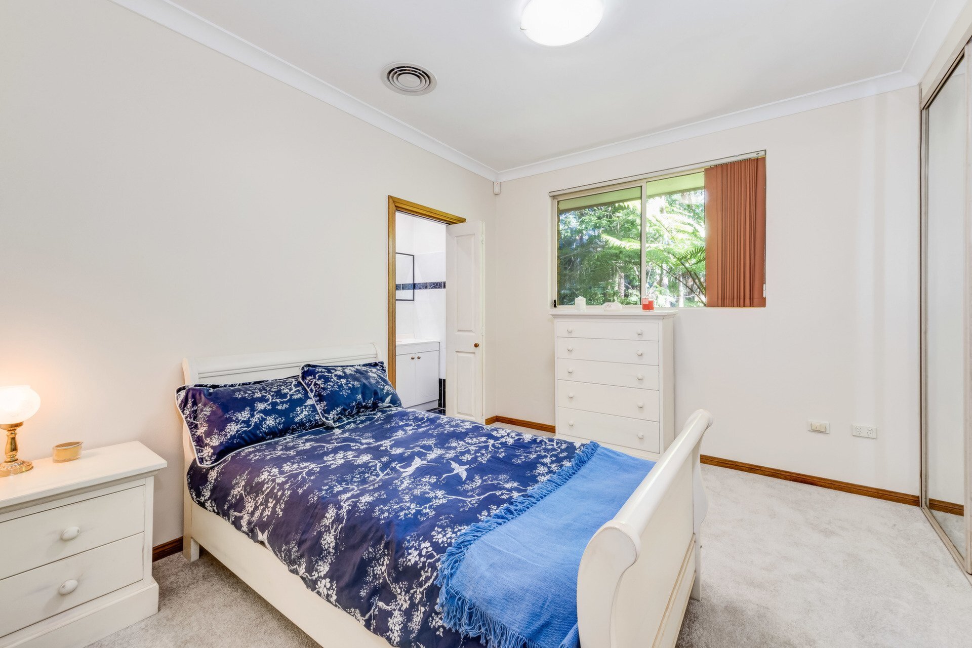 4/43 Hull Road, Beecroft Sold by Cassidy Real Estate - image 1