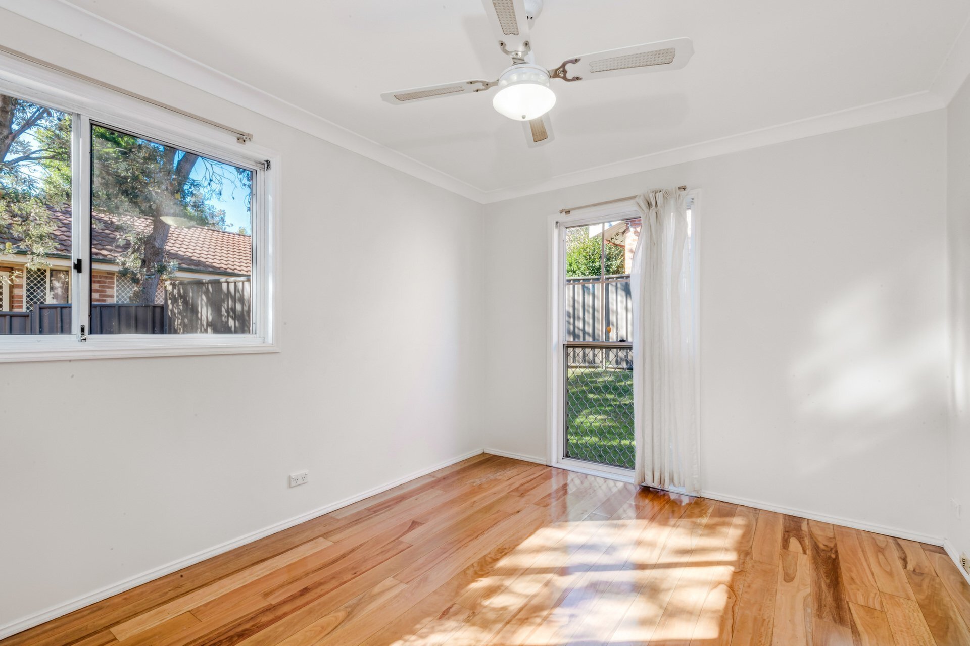 7/24-28 Cressy Road, Ryde Sold by Cassidy Real Estate - image 1