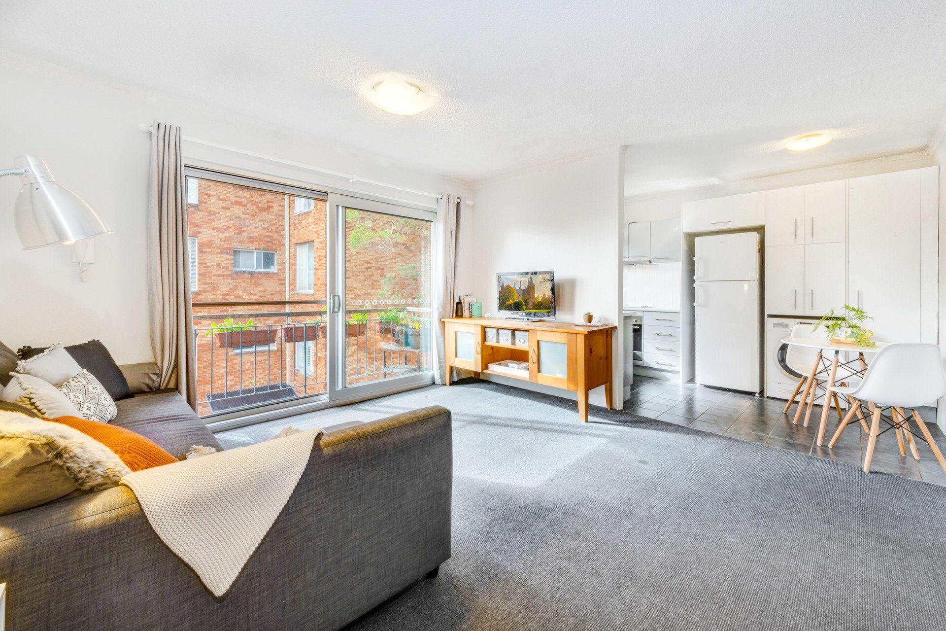13/28 Meadow Crescent, Meadowbank Sold by Cassidy Real Estate - image 1