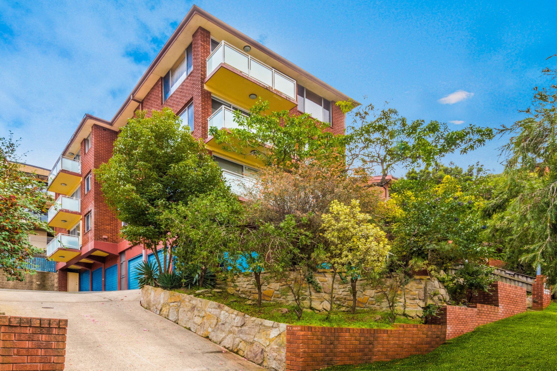2/29 Gladstone Avenue, Ryde Sold by Cassidy Real Estate - image 1