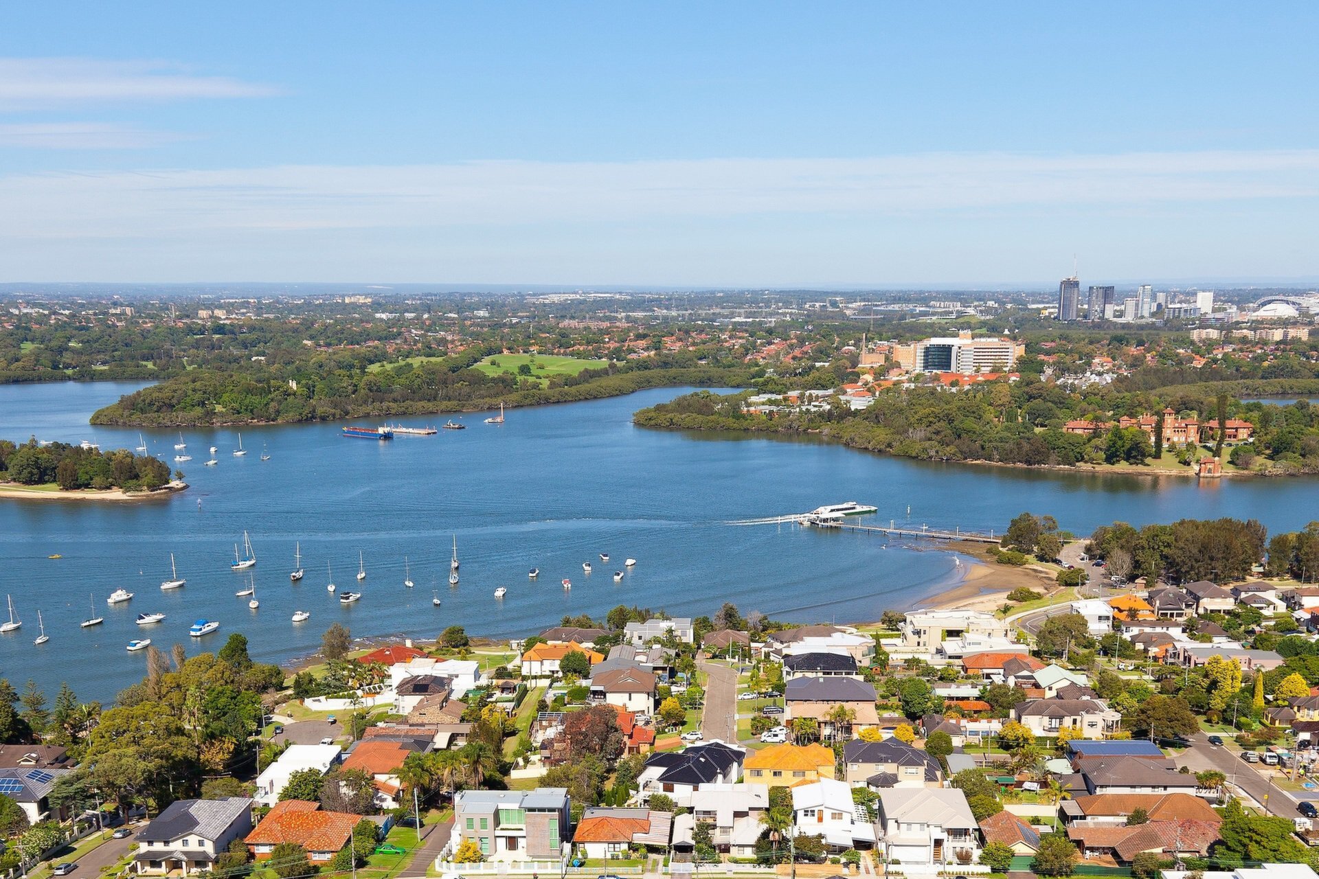 76 Douglas Street, Putney Sold by Cassidy Real Estate - image 1
