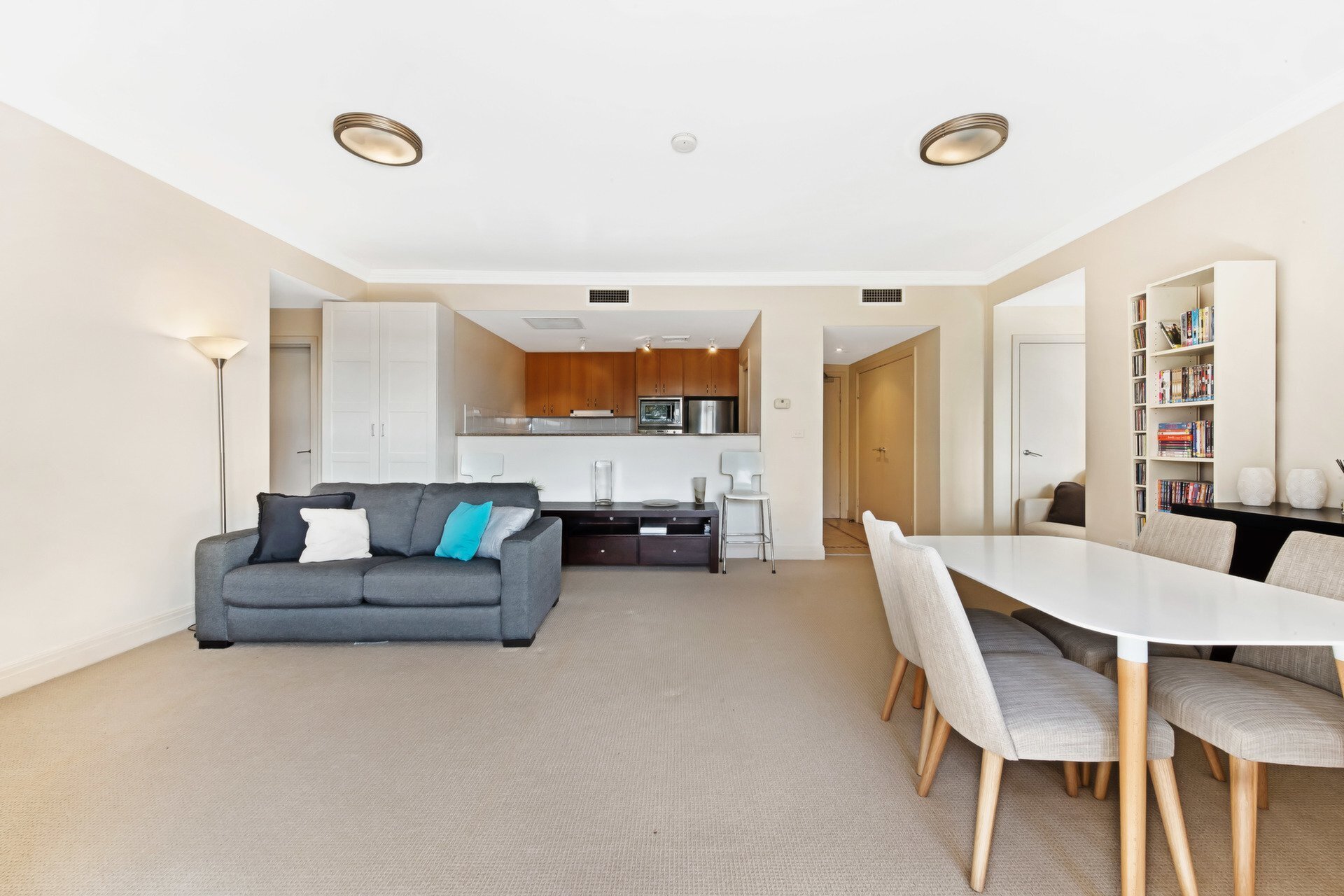 101/10 Karrabee Avenue, Huntleys Cove Sold by Cassidy Real Estate - image 1