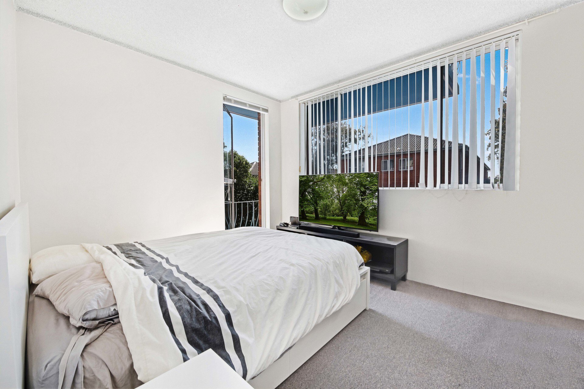 7/6 Pope Street, Ryde Sold by Cassidy Real Estate - image 1