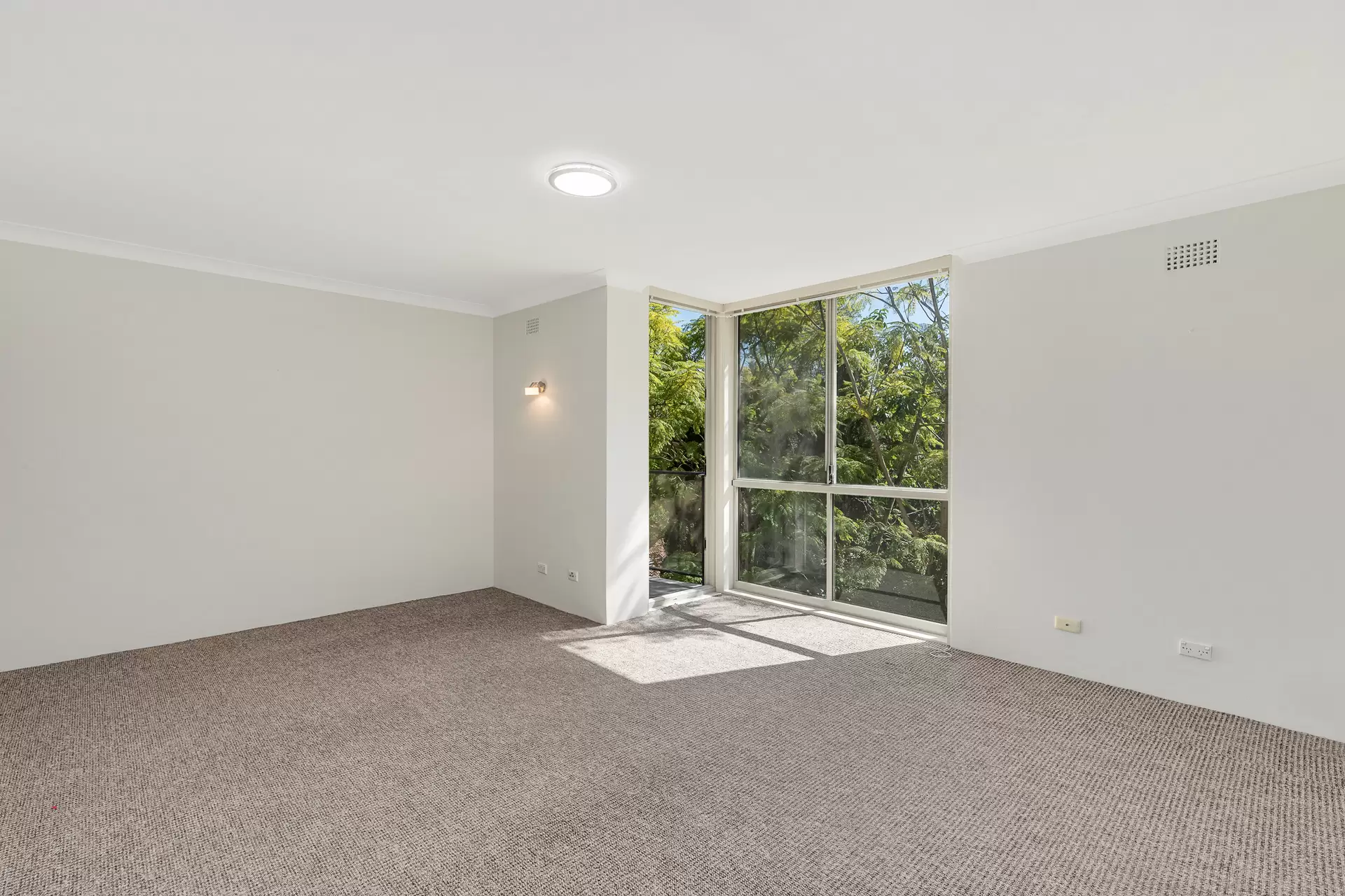10/19 Dick Street, Henley Leased by Cassidy Real Estate - image 1