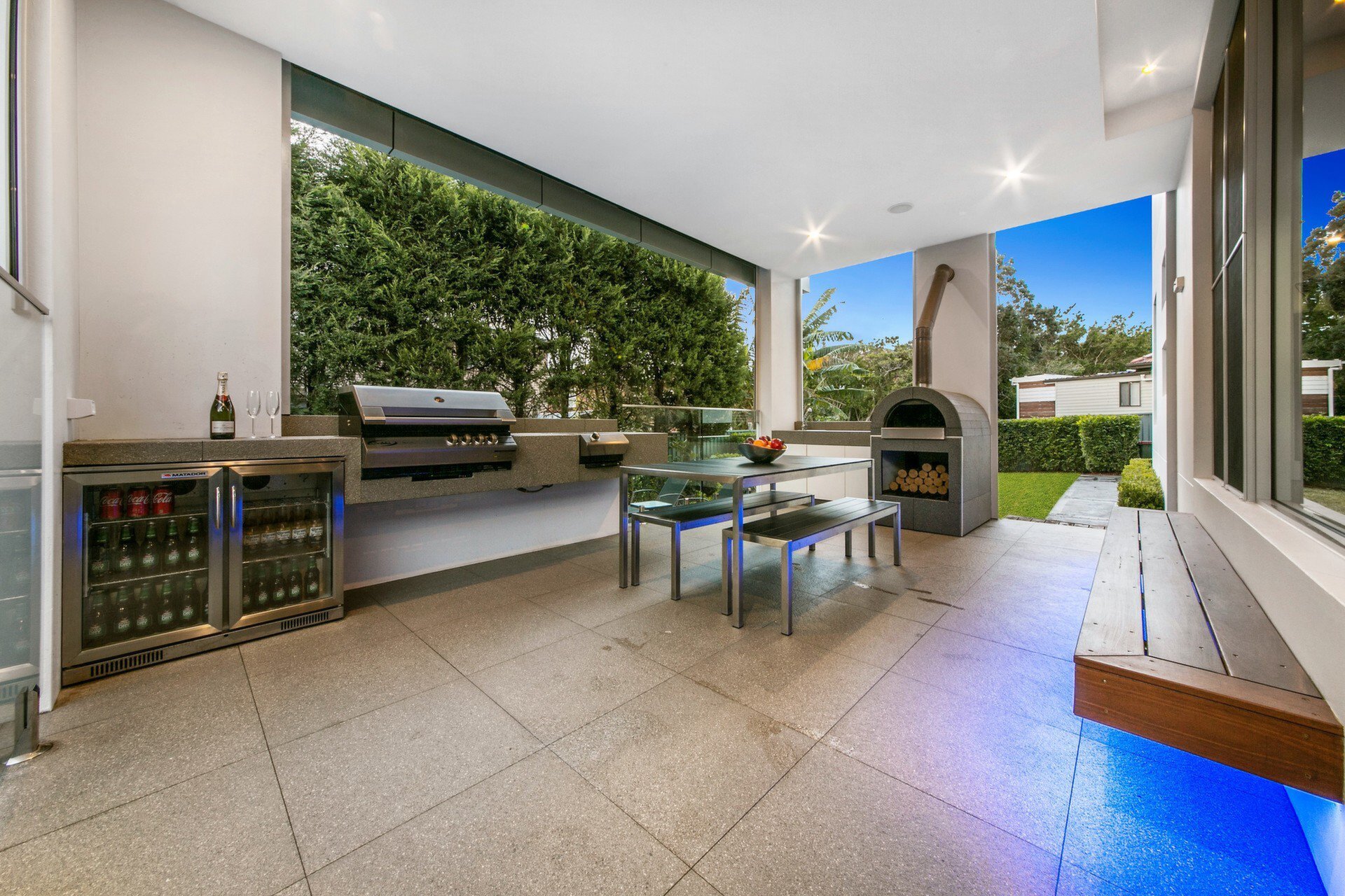 27 Osborne Avenue, Putney Sold by Cassidy Real Estate - image 1