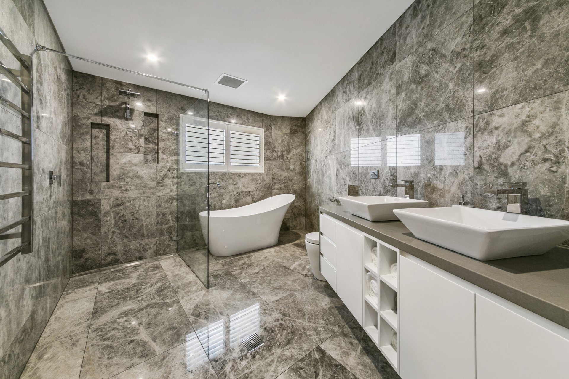 27 Osborne Avenue, Putney Sold by Cassidy Real Estate - image 1