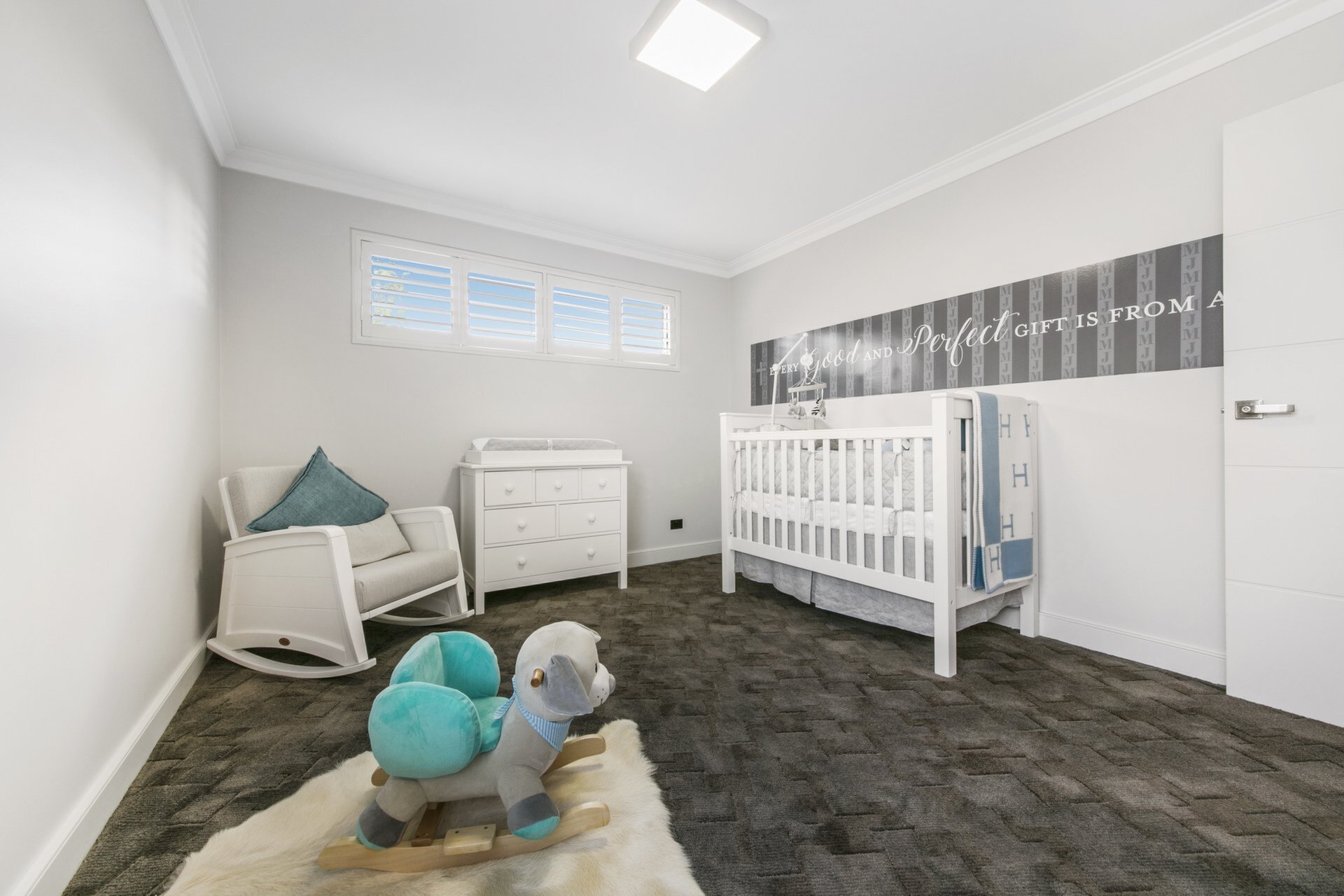 27 Osborne Avenue, Putney Sold by Cassidy Real Estate - image 1