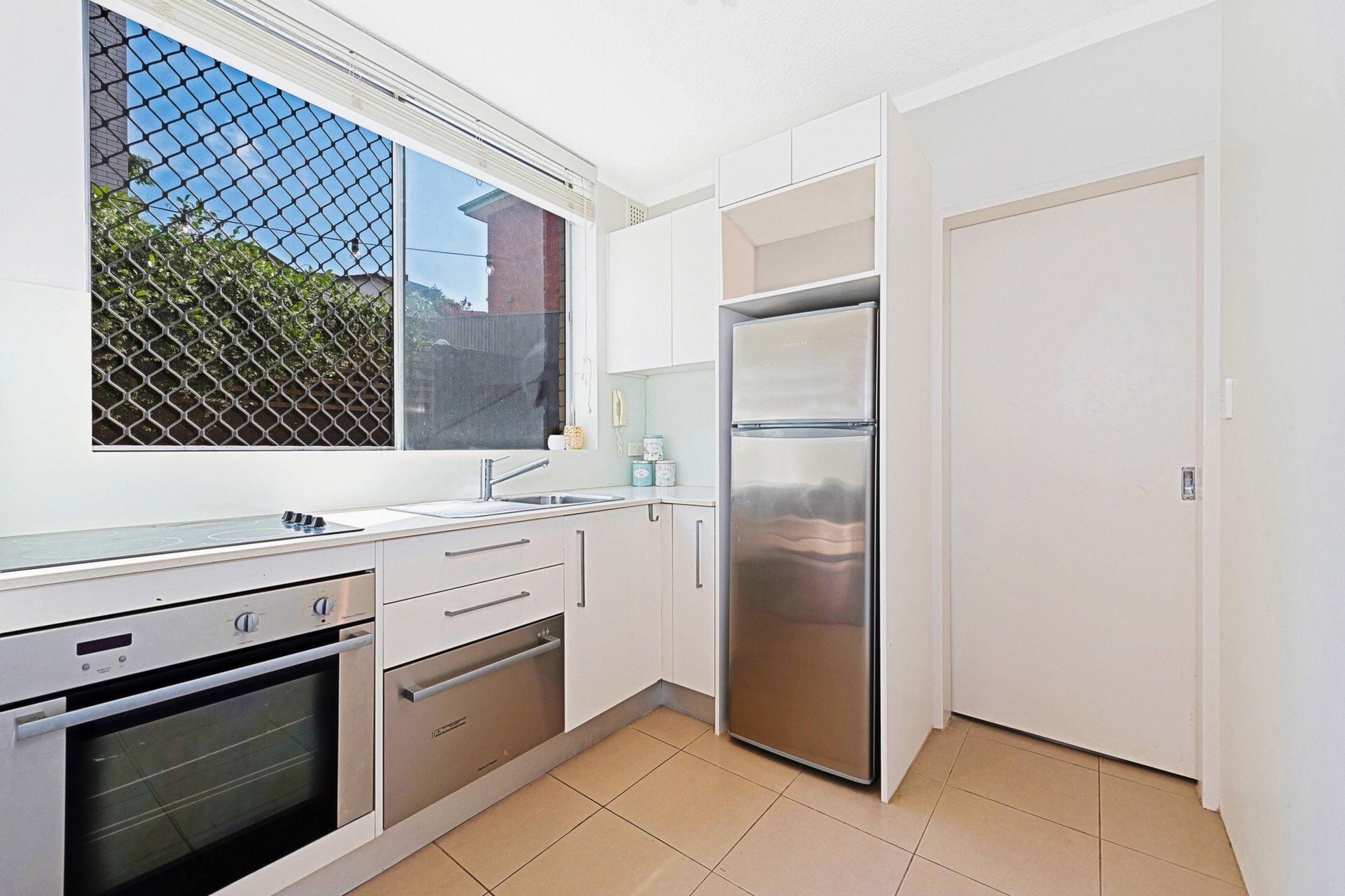 10/18 Pittwater Road, Gladesville Sold by Cassidy Real Estate - image 1