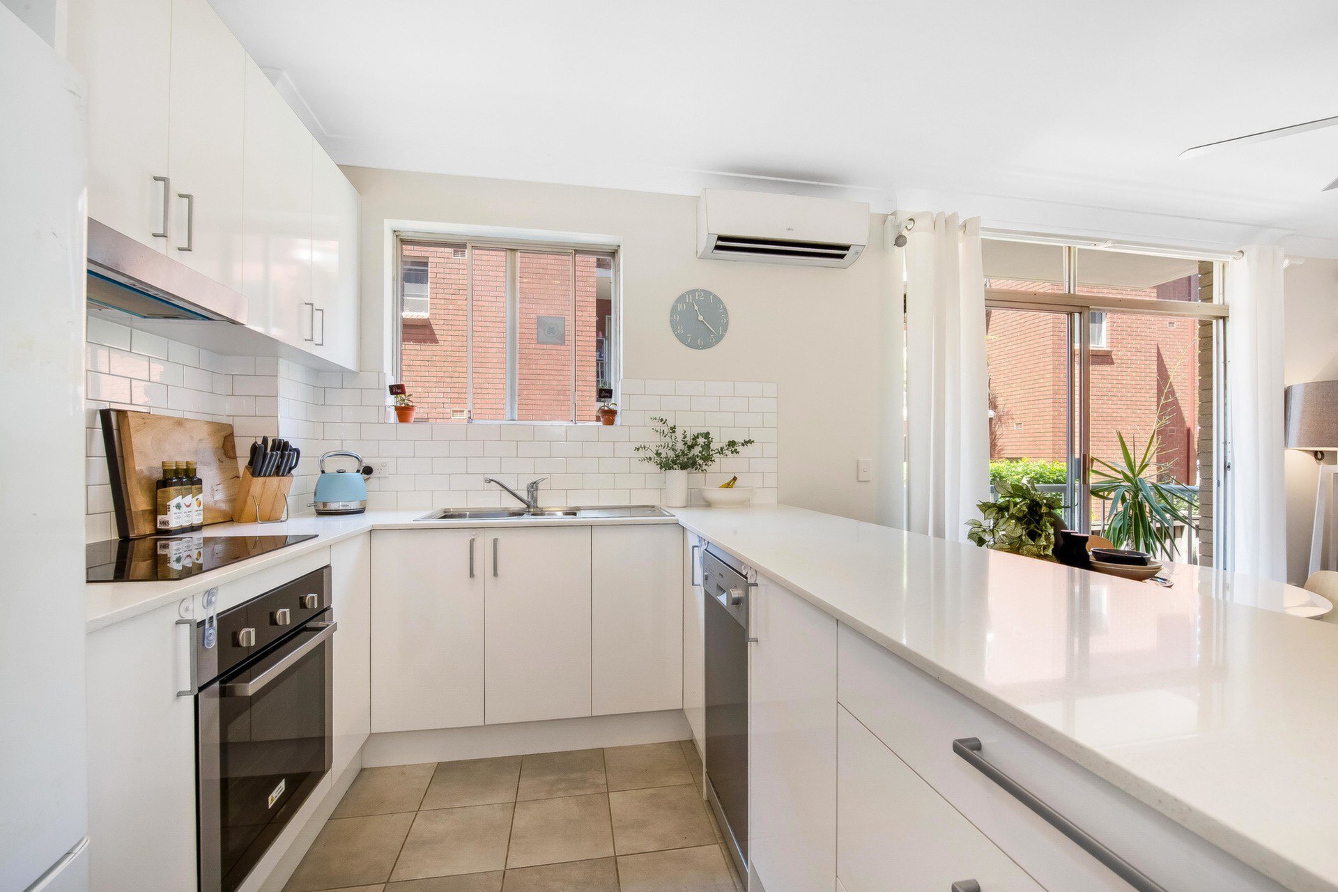 5/10 Harvard Street, Gladesville Sold by Cassidy Real Estate - image 1