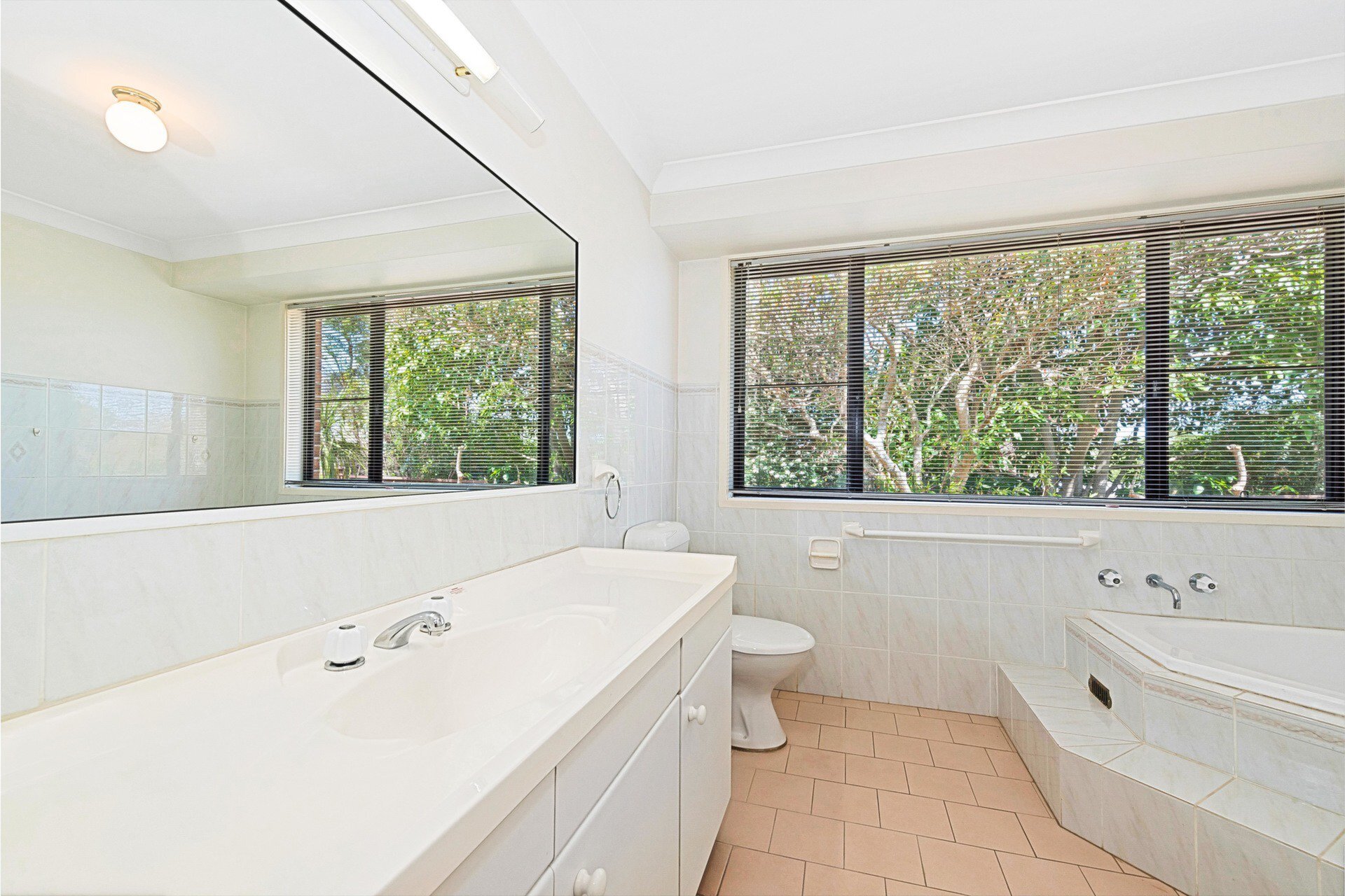 2/6 Nioka Street, Gladesville Sold by Cassidy Real Estate - image 1