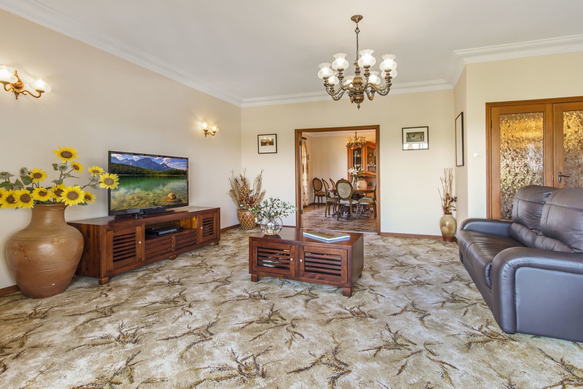 5 Payten Street, Putney Sold by Cassidy Real Estate - image 1