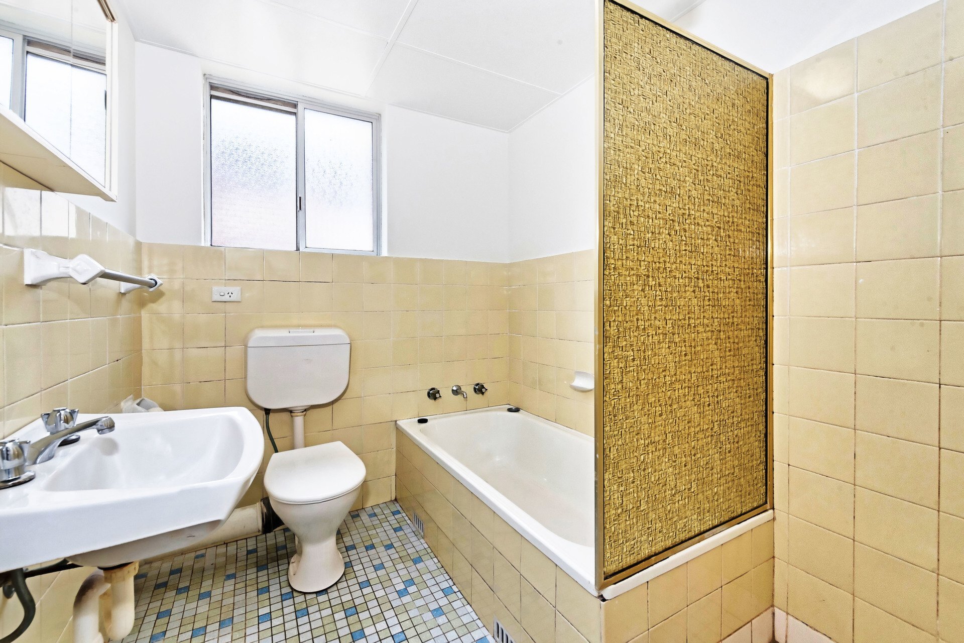 4/1 Orr Street, Gladesville Sold by Cassidy Real Estate - image 1