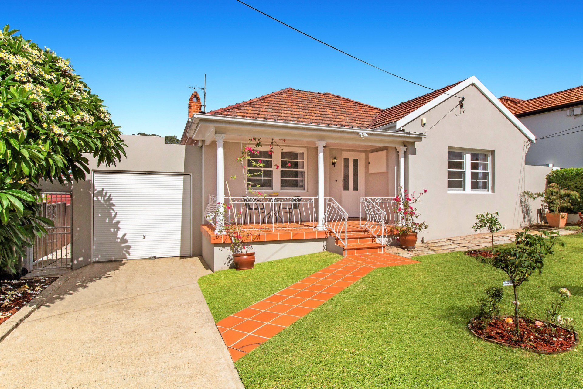 106 Charles Street, Putney Sold by Cassidy Real Estate - image 1