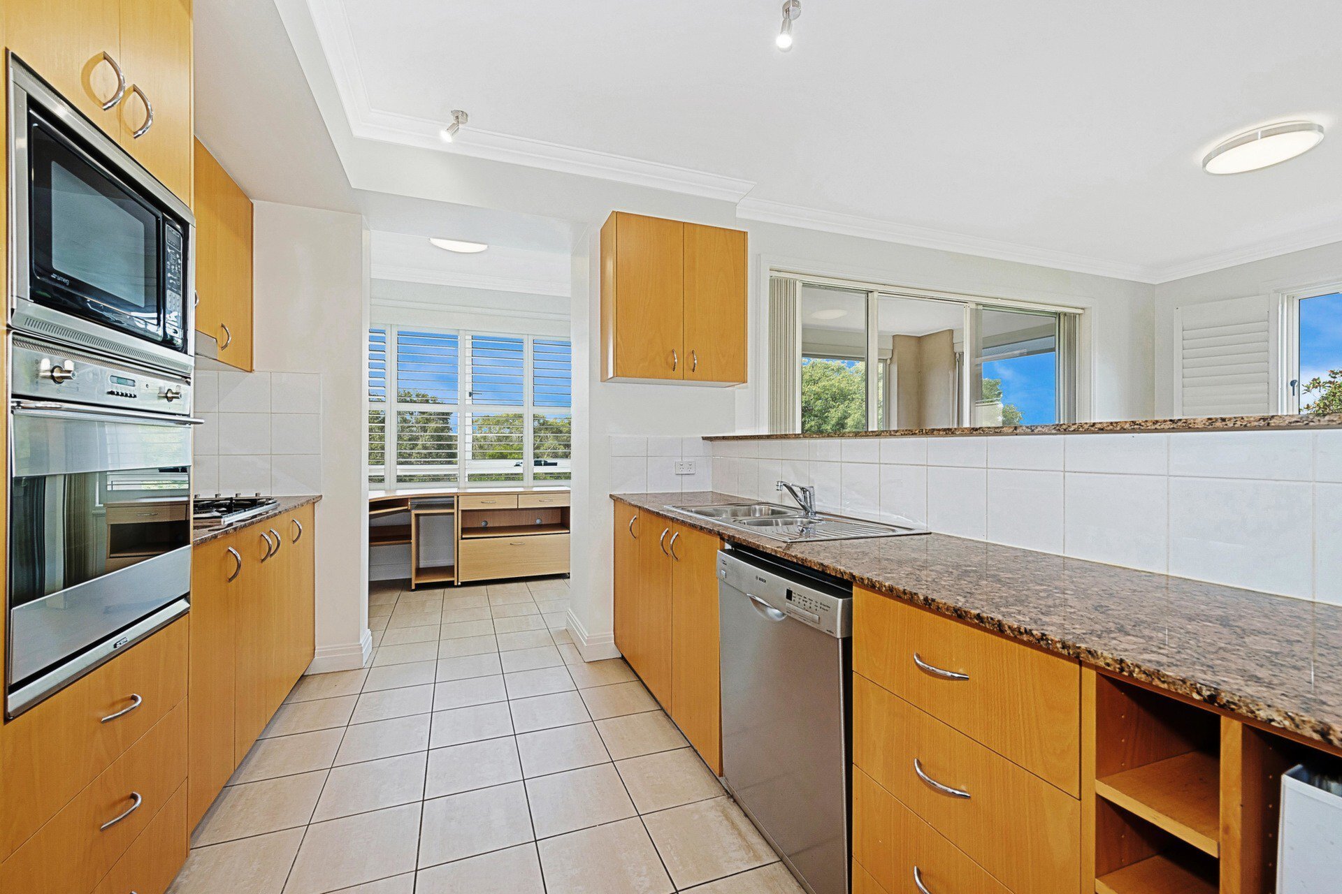 201/6 Karrabee Avenue, Huntleys Cove Sold by Cassidy Real Estate - image 1