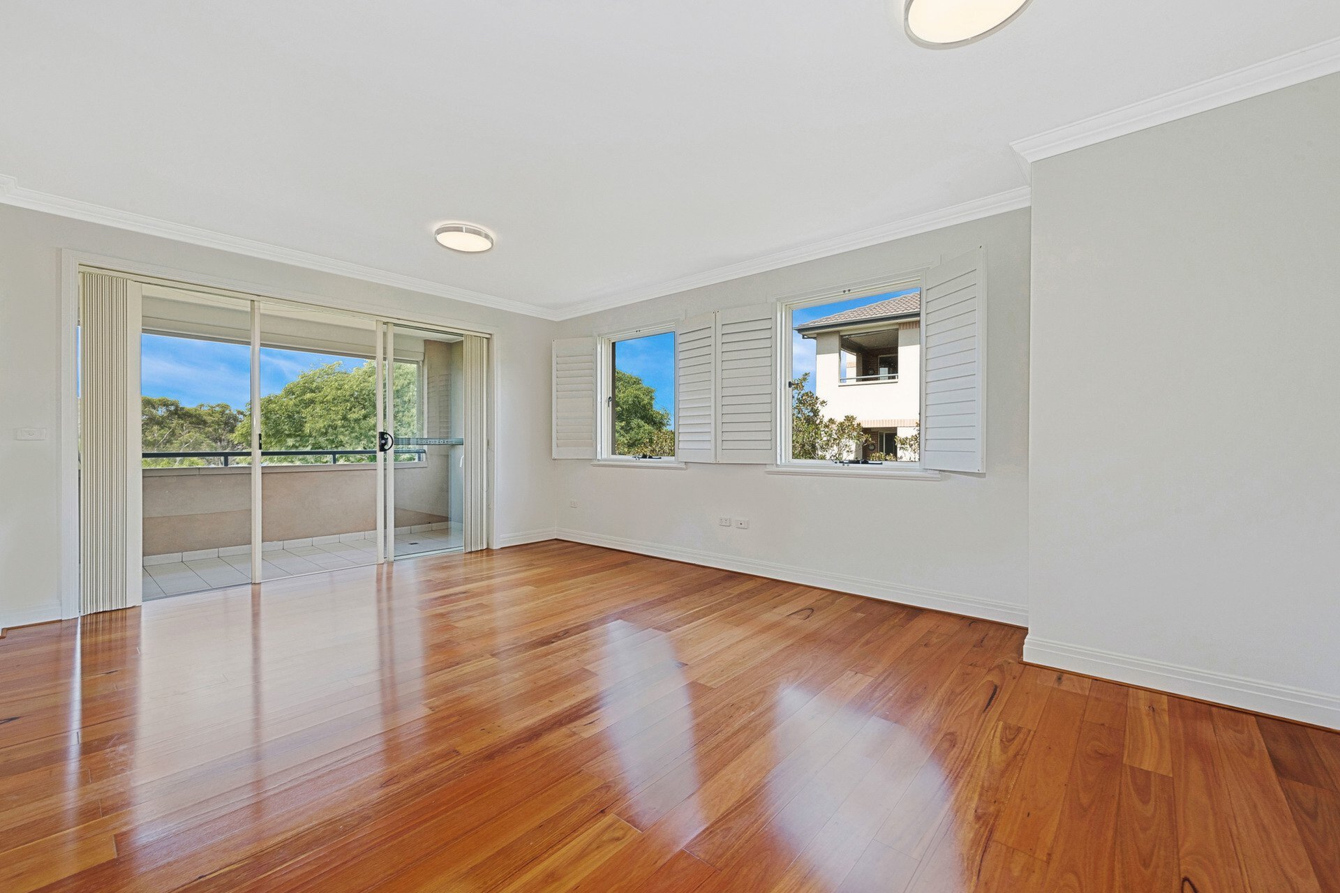 201/6 Karrabee Avenue, Huntleys Cove Sold by Cassidy Real Estate - image 1