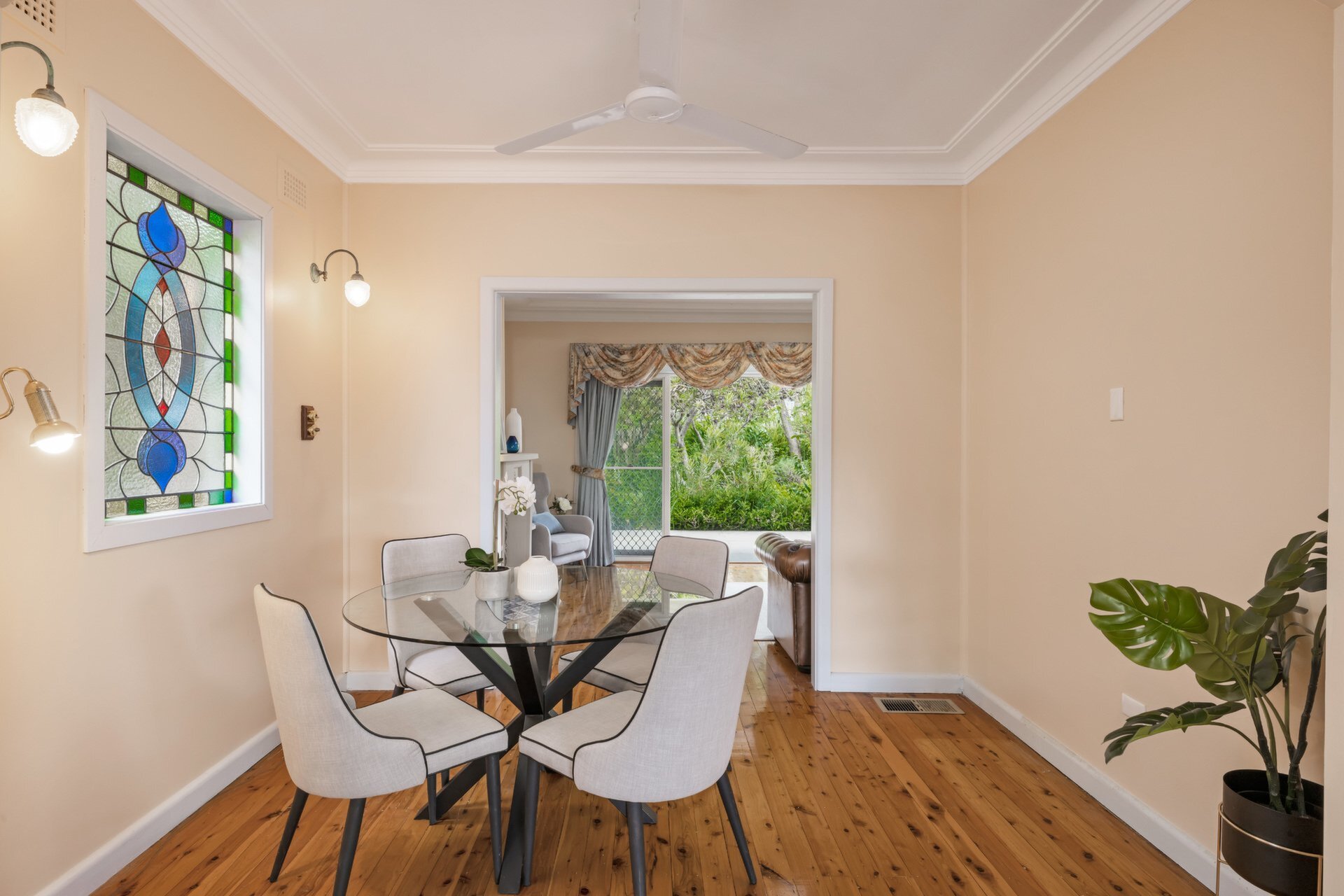 1/11 Bayview Street, Tennyson Point Sold by Cassidy Real Estate - image 1