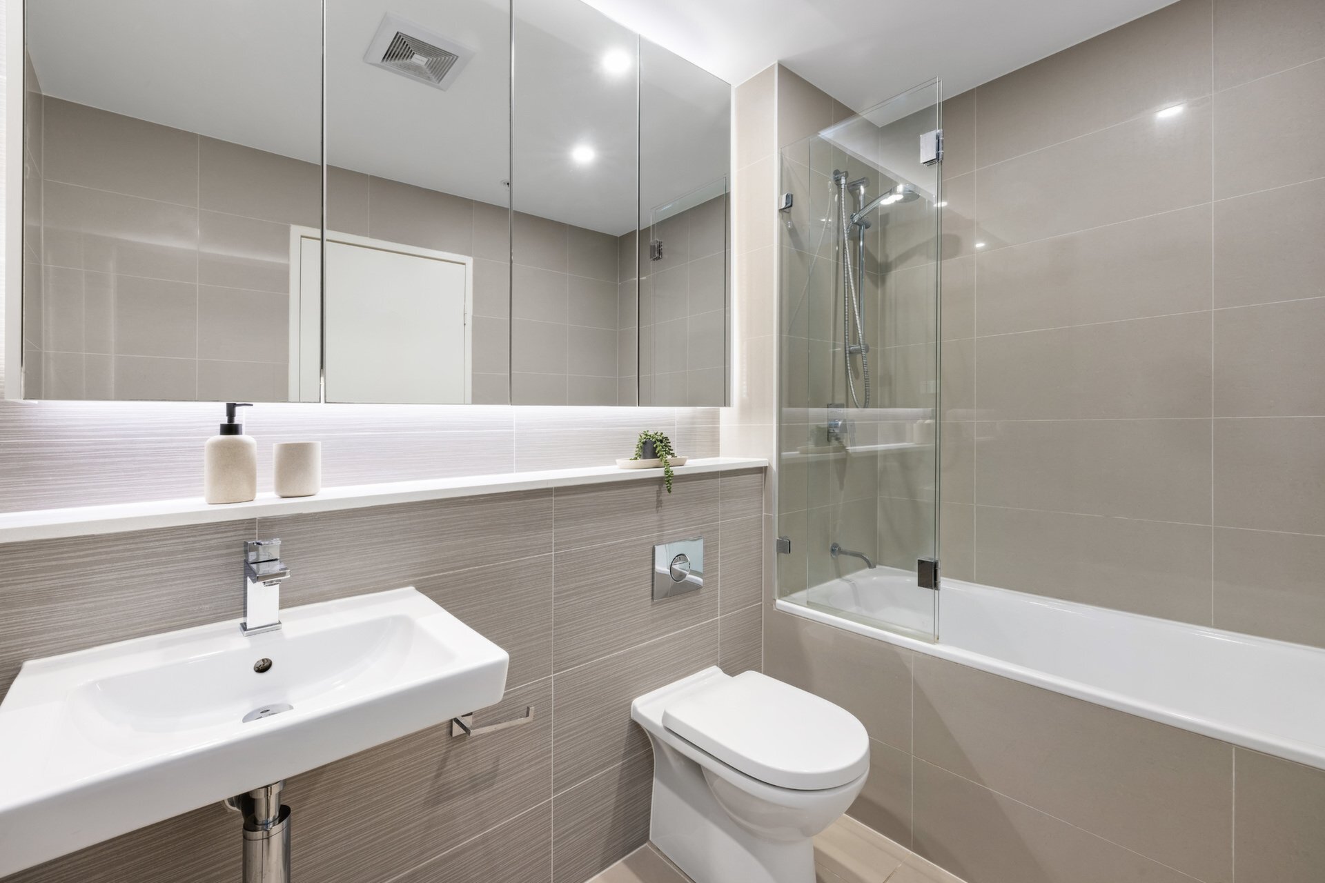 901/20 Nancarrow Avenue, Meadowbank Sold by Cassidy Real Estate - image 1