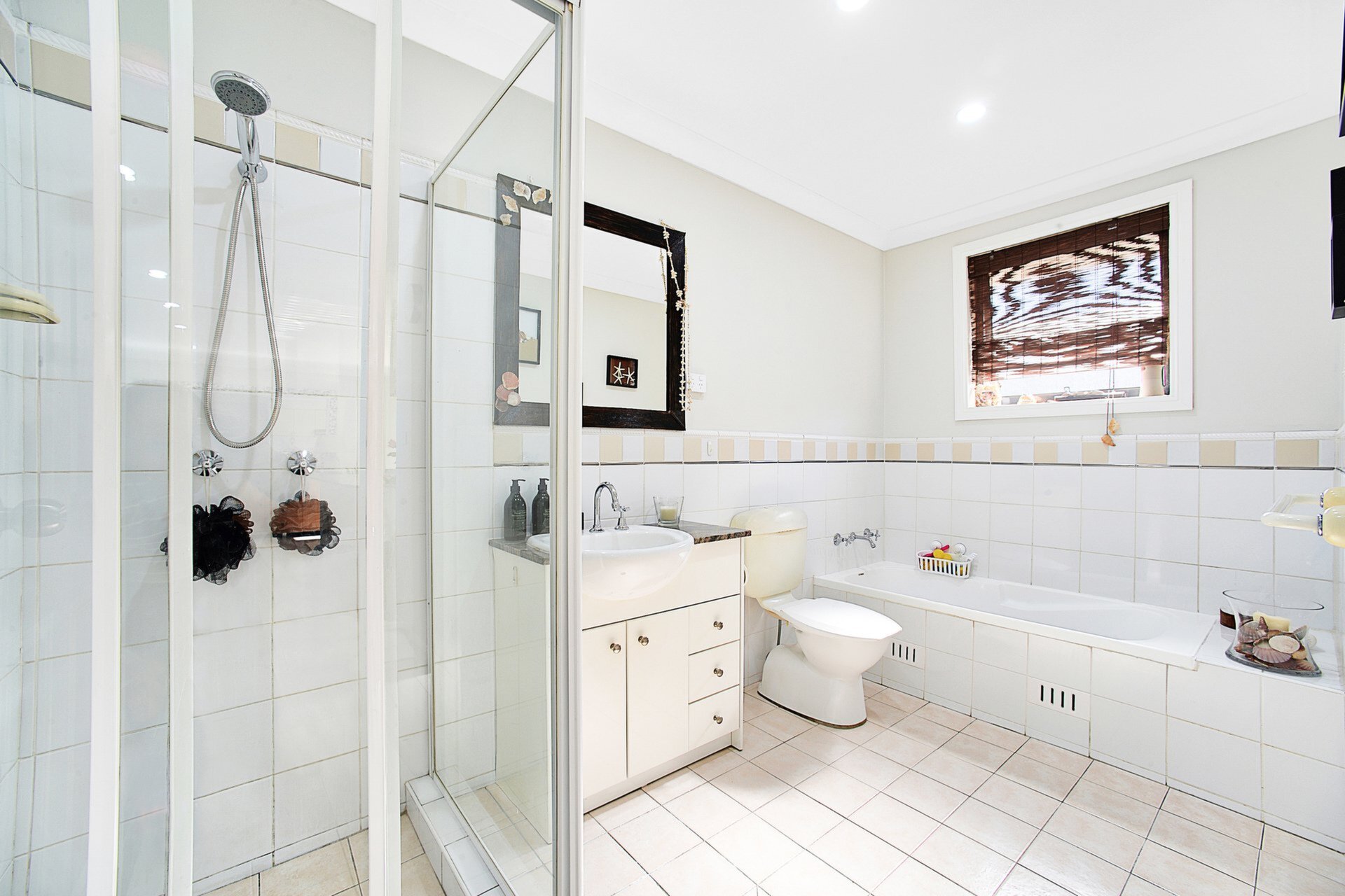 4/35 Ashburn Place, Gladesville Sold by Cassidy Real Estate - image 1