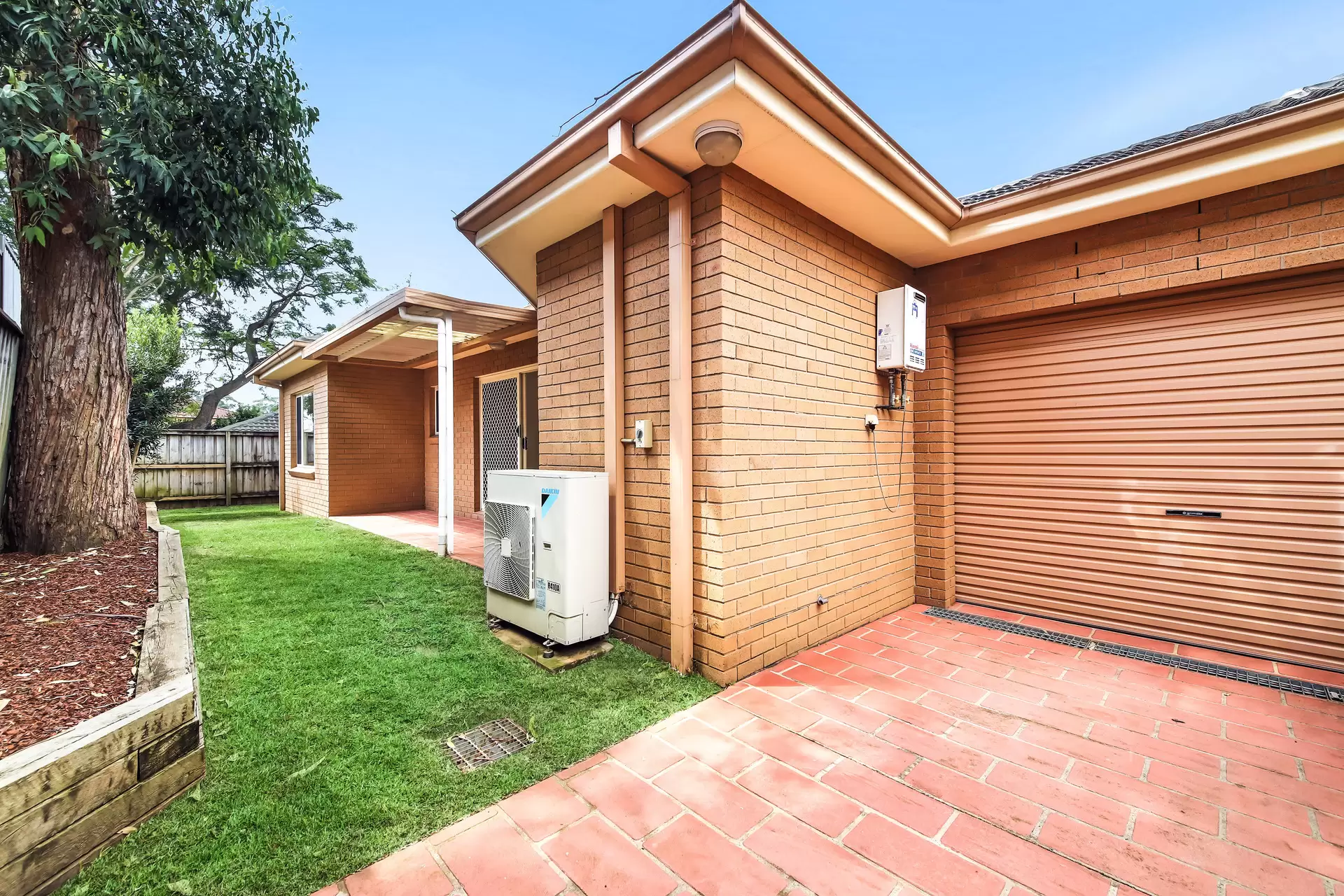 2/69-71 Bridge Road, Ryde Sold by Cassidy Real Estate - image 1
