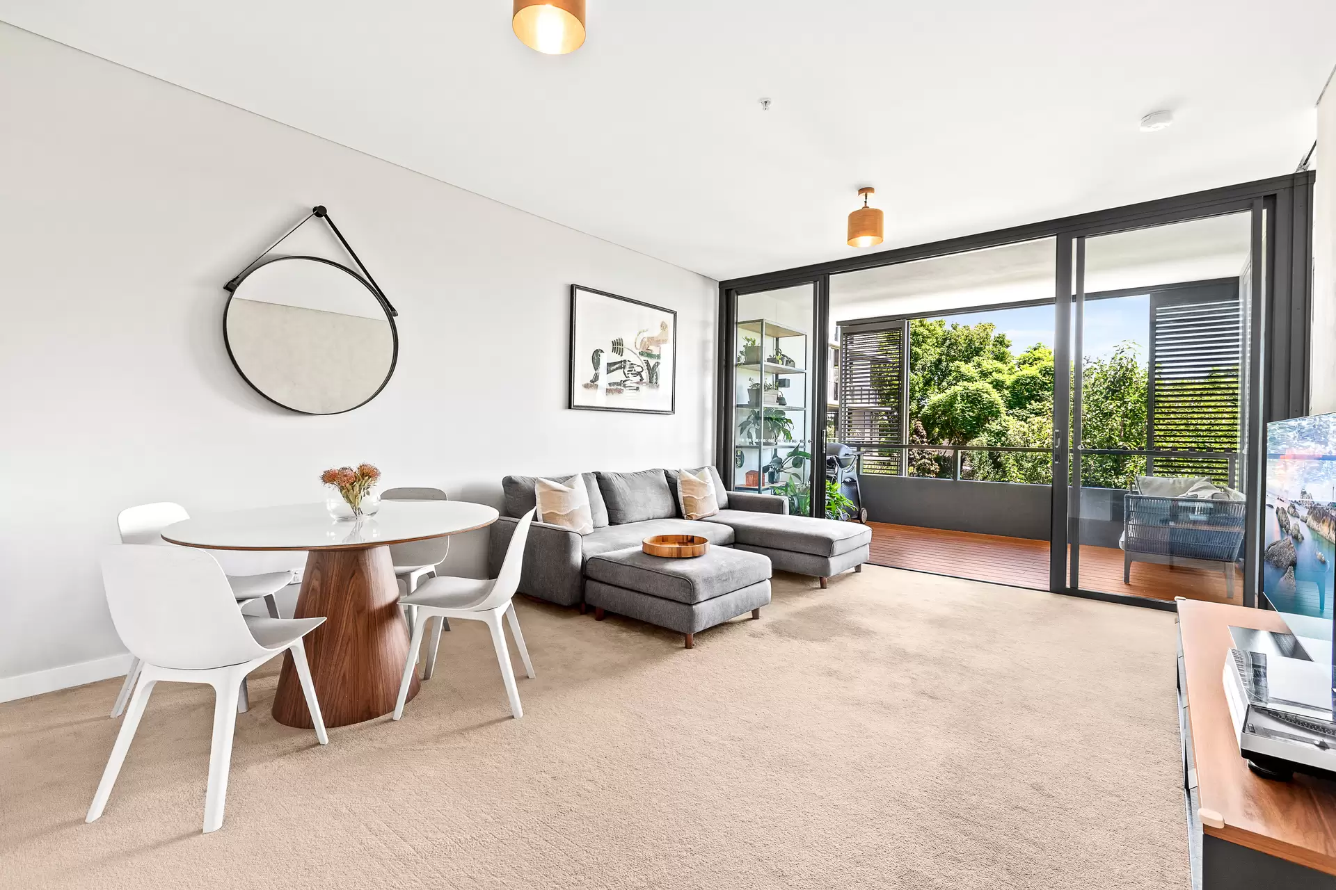 202/261 Morrison Road, Ryde Sold by Cassidy Real Estate - image 1