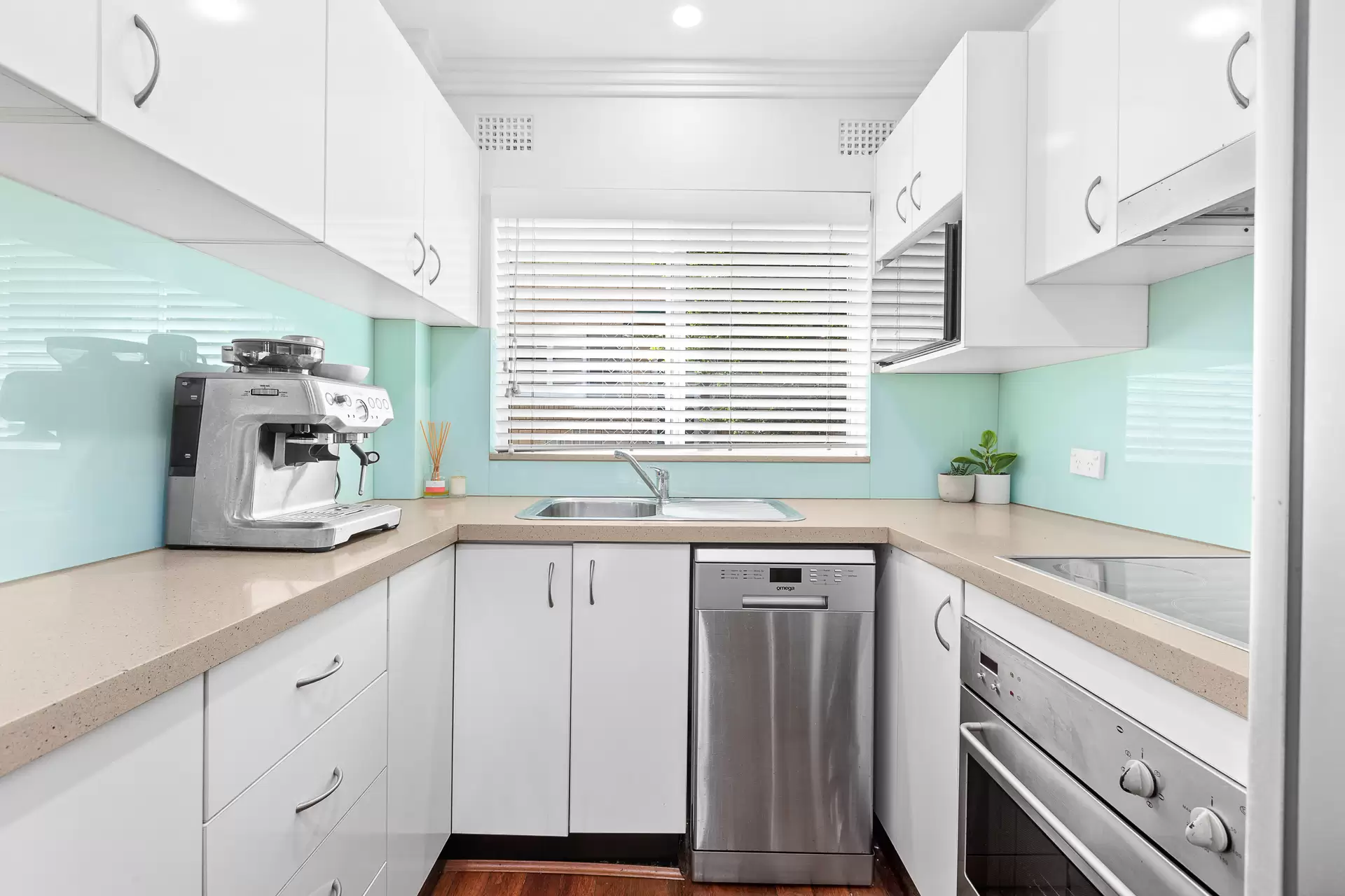 2/19 Ashburn Place, Gladesville Sold by Cassidy Real Estate - image 1