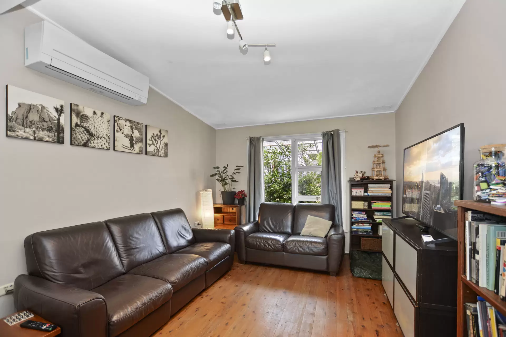 4 Bond Street, North Ryde Sold by Cassidy Real Estate - image 1