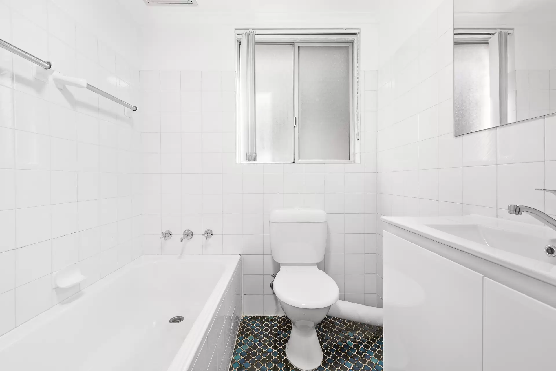 1/535 Victoria Road, Ryde Sold by Cassidy Real Estate - image 1